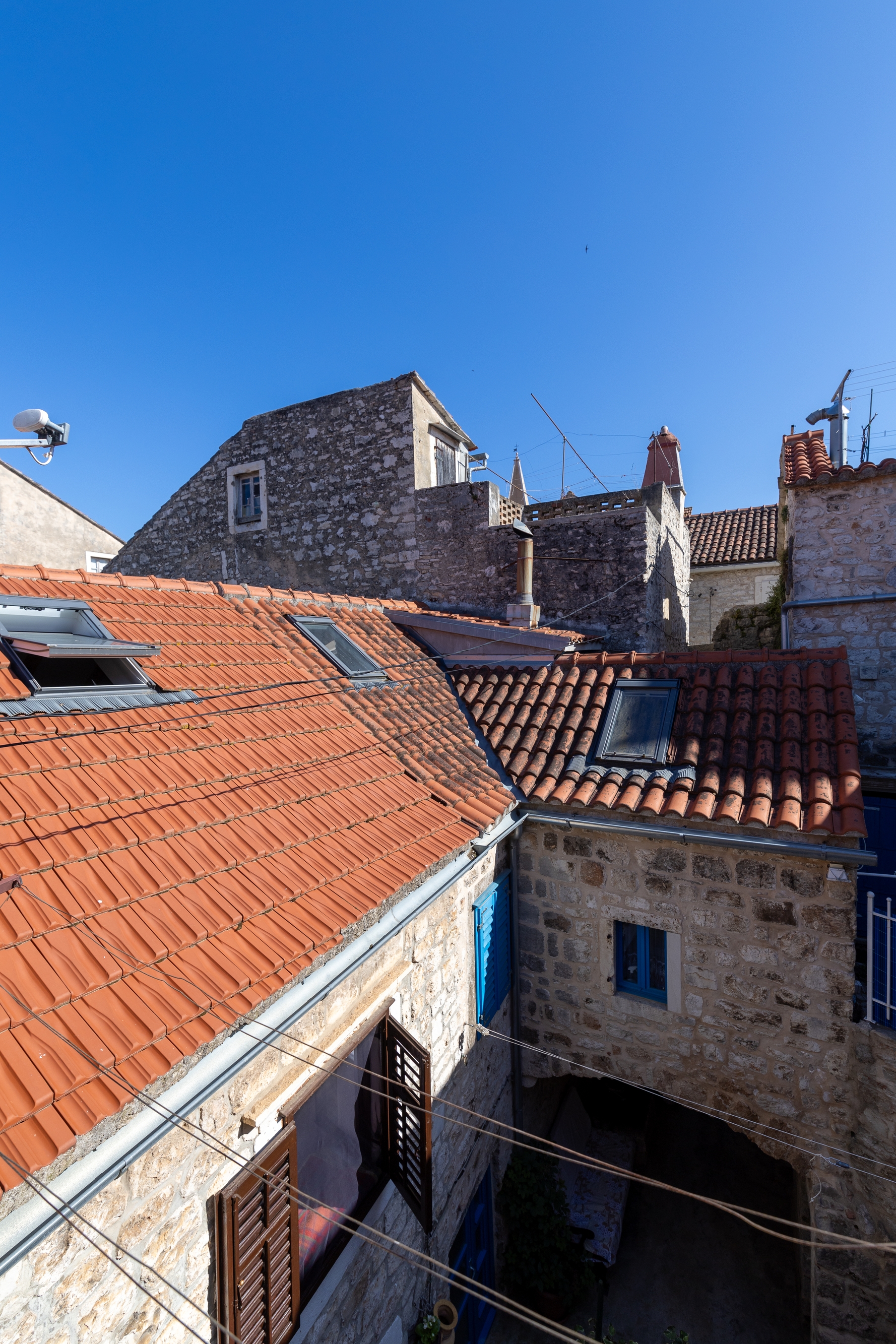 Three bedroom apartment with balcony Stari Grad, Hvar  A-a