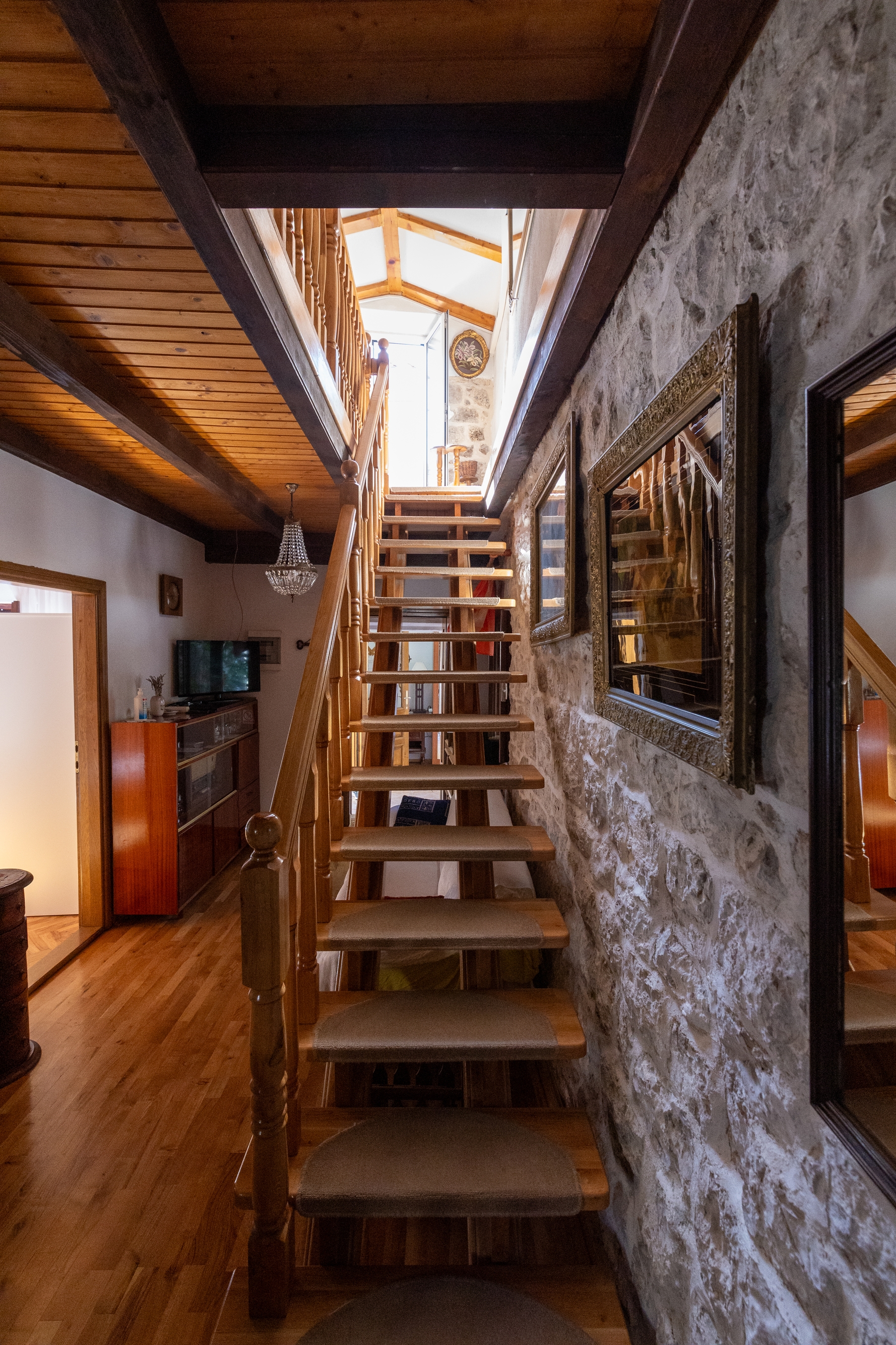 Three bedroom apartment with balcony Stari Grad, Hvar  A-a