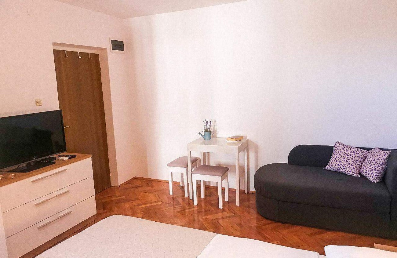 Top Rab Barbat Top Rab Barbat