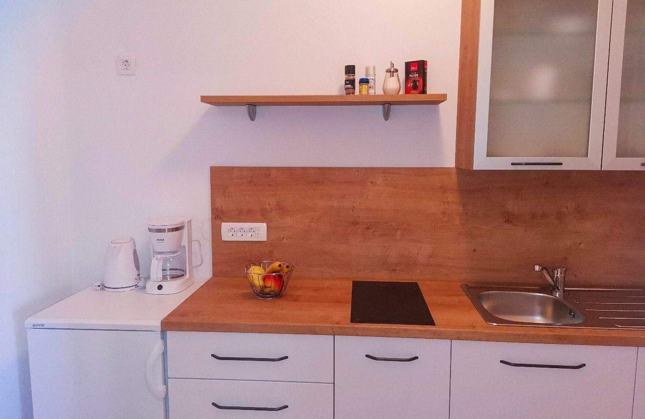 Top Rab Barbat Top Rab Barbat