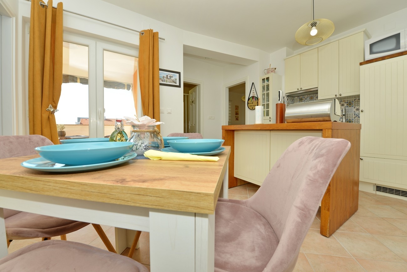 Two bedroom apartment with balcony and sea view Novalja, Pag (A-22055-a) Two bedroom apartment with balcony and sea view Novalja, Pag (A-22055-a)