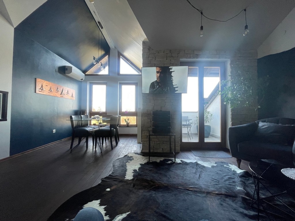 Dvosobni apartman s terasom Karlovac  A-a