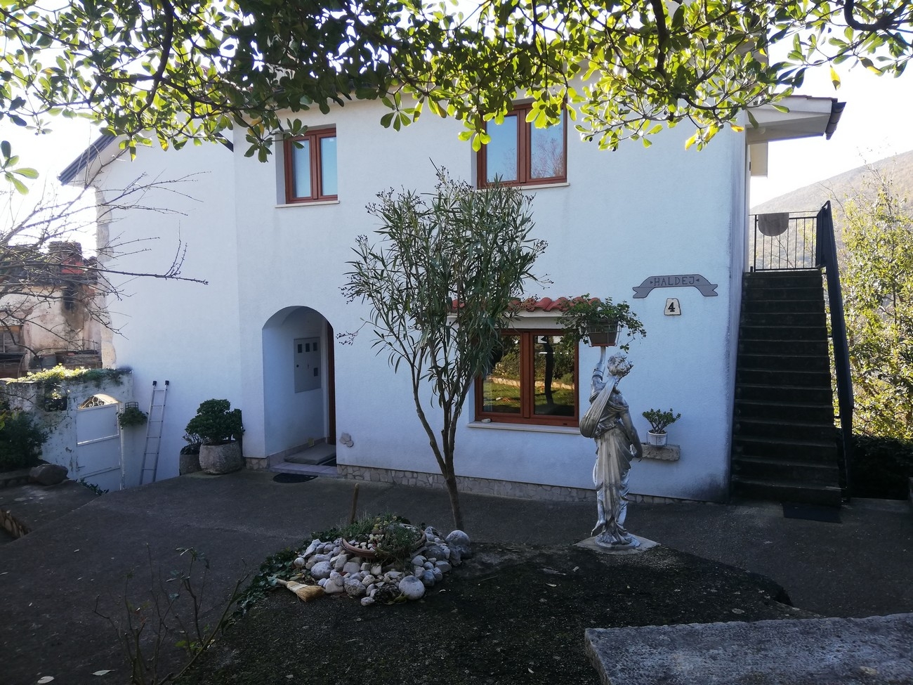 Two bedroom apartment with terrace Mošćenička Draga, Opatija (A-22064-a)