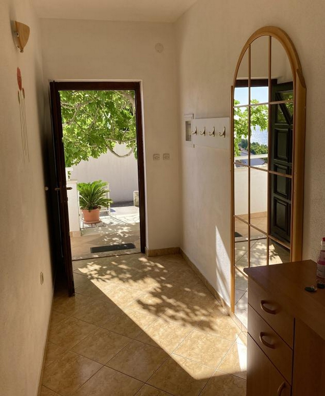 Two bedroom apartment with terrace and sea view Lokva Rogoznica, Omiš  A-a