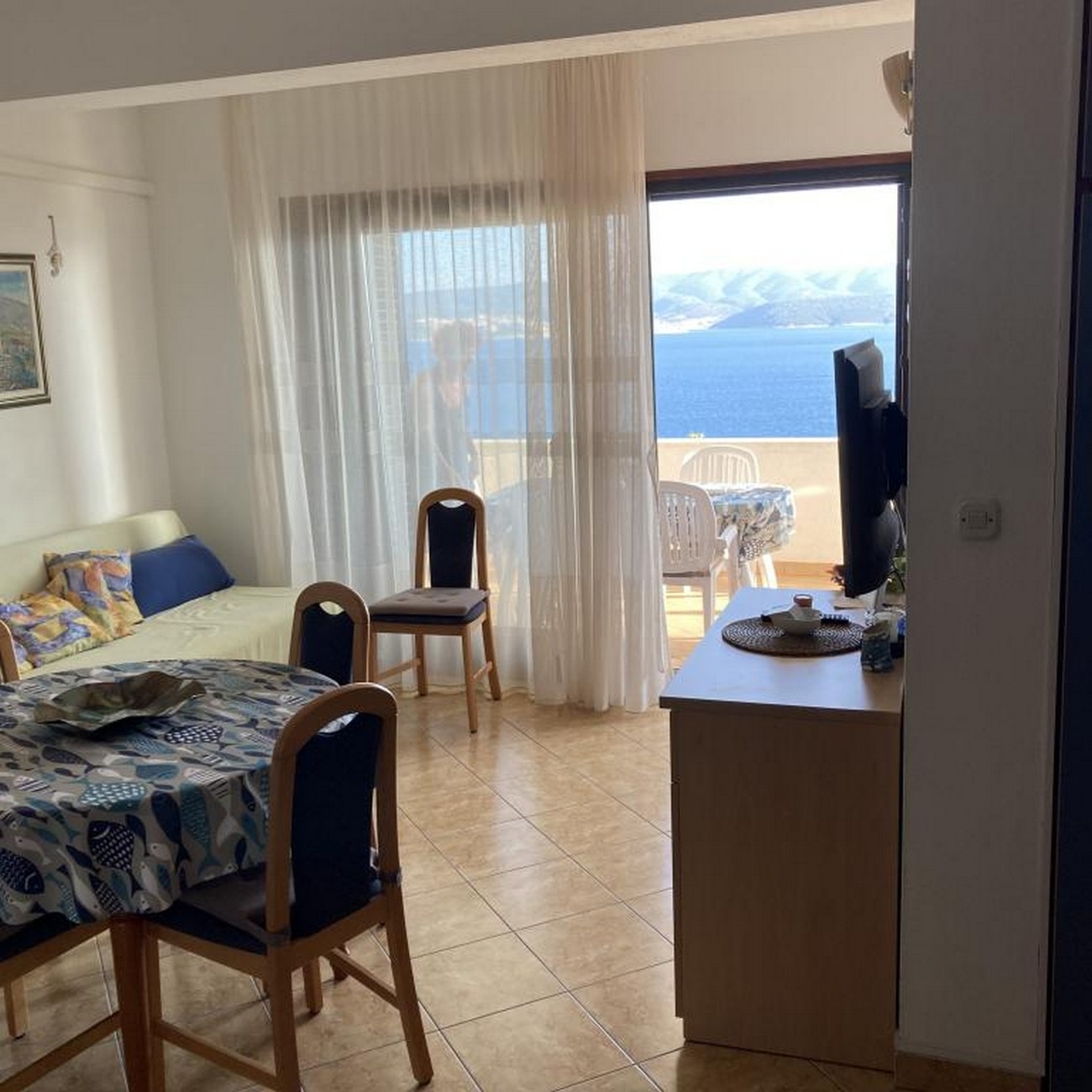 Two bedroom apartment with terrace and sea view Lokva Rogoznica, Omiš  A-a