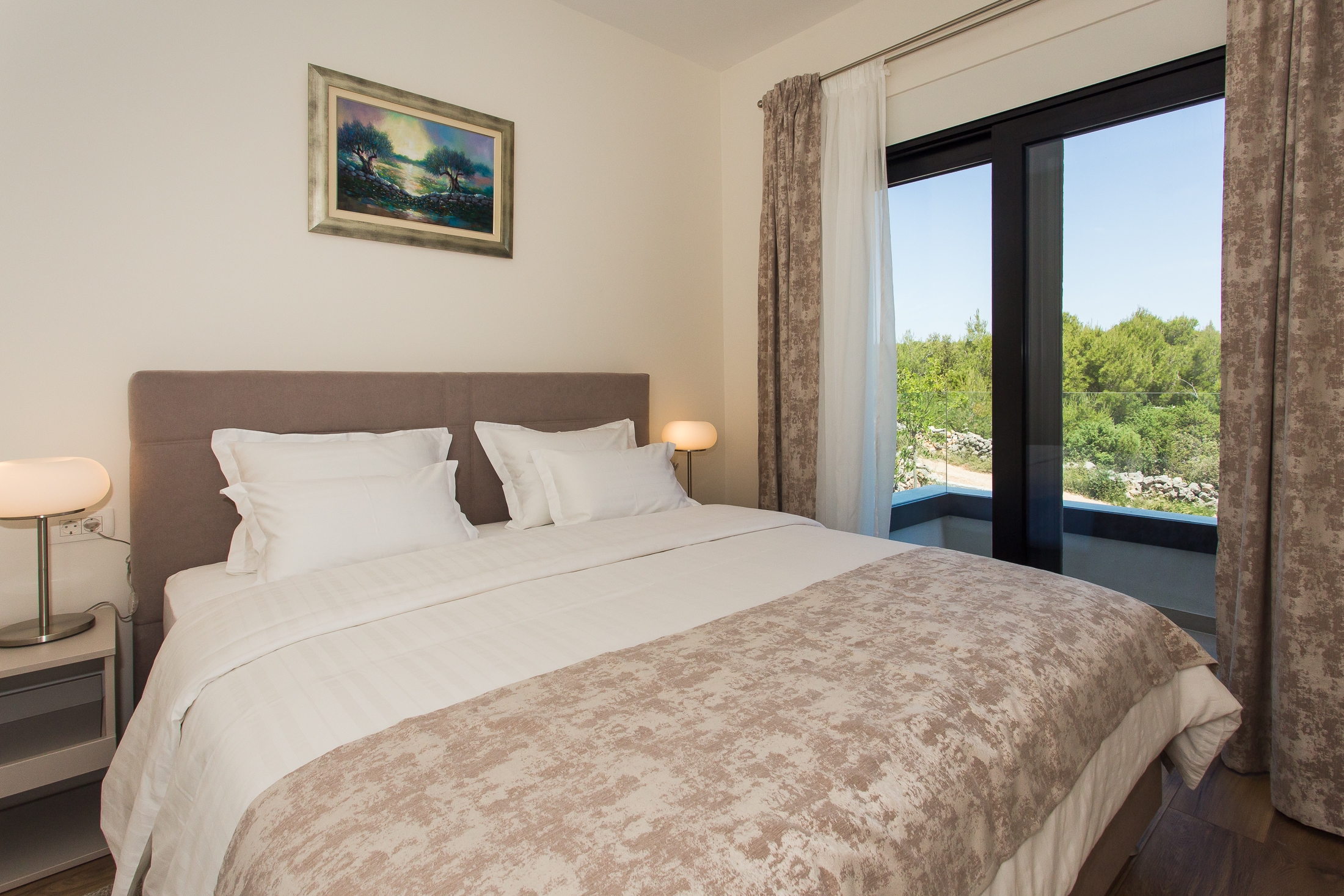 Three bedroom house with terrace and sea view Vinišće, Trogir  K