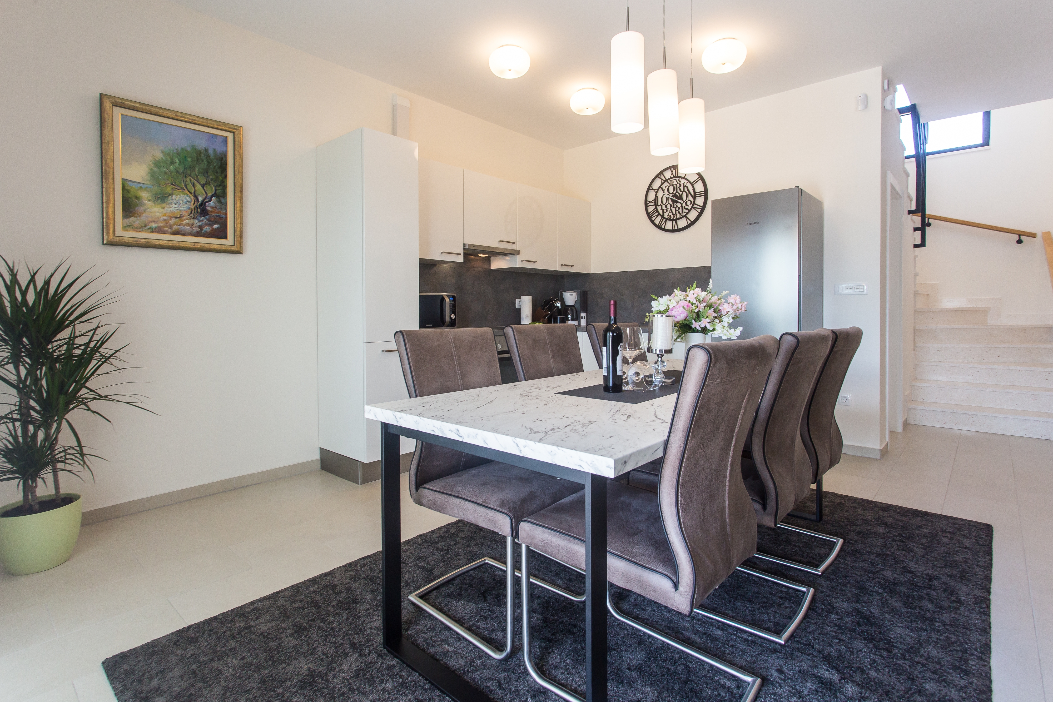 Three bedroom house with terrace and sea view Vinišće, Trogir  K
