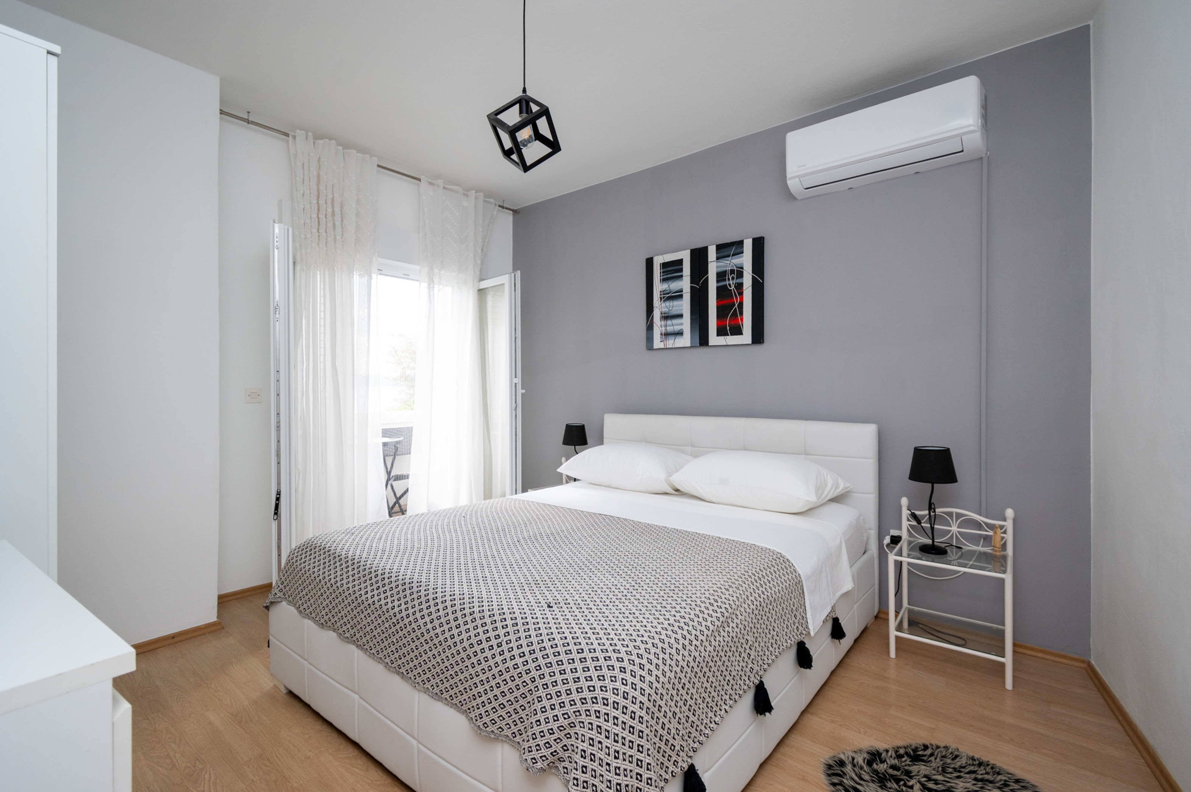 Two bedroom apartment near beach Bibinje, Zadar  A-a