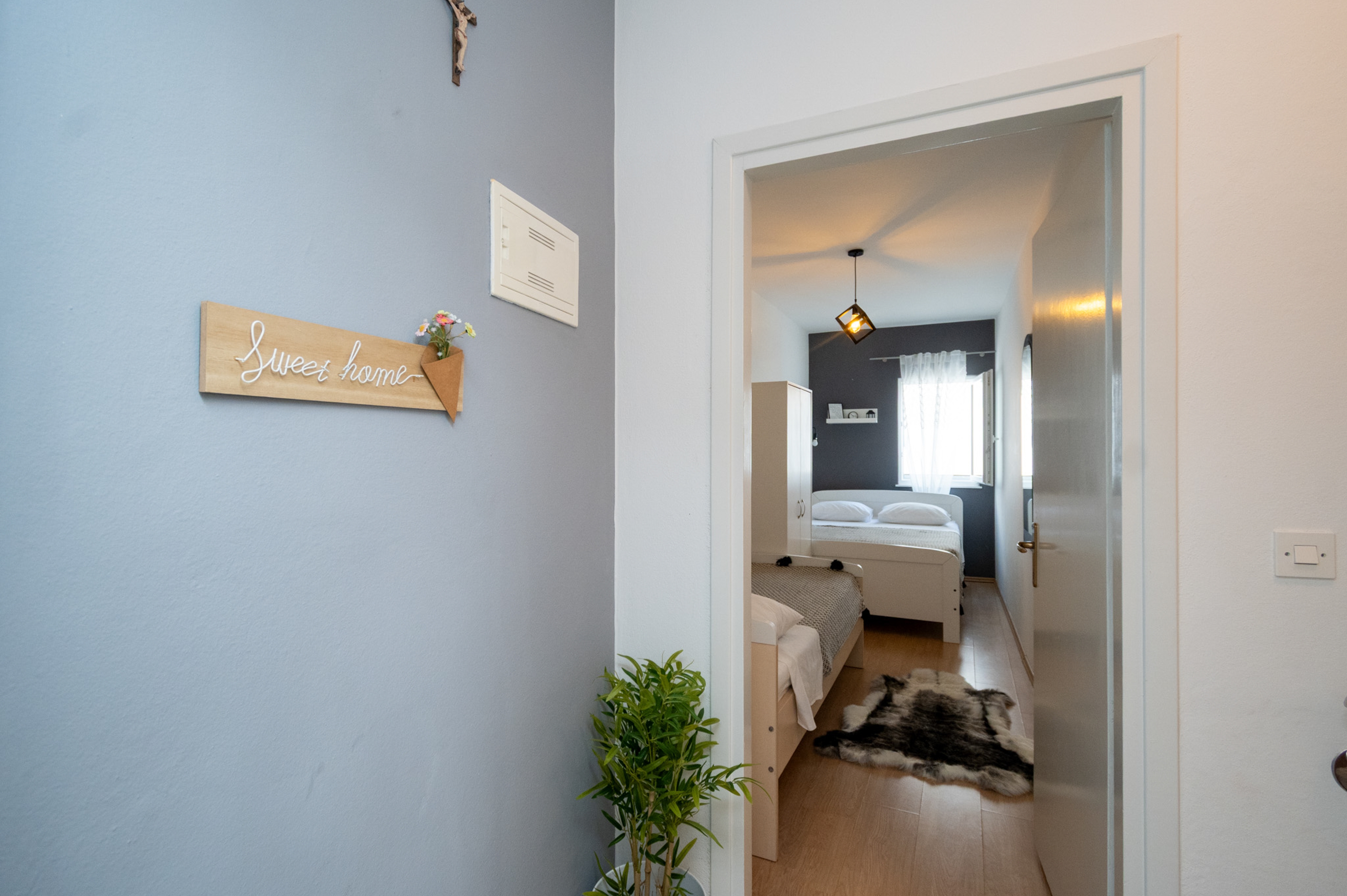Two bedroom apartment near beach Bibinje, Zadar  A-a