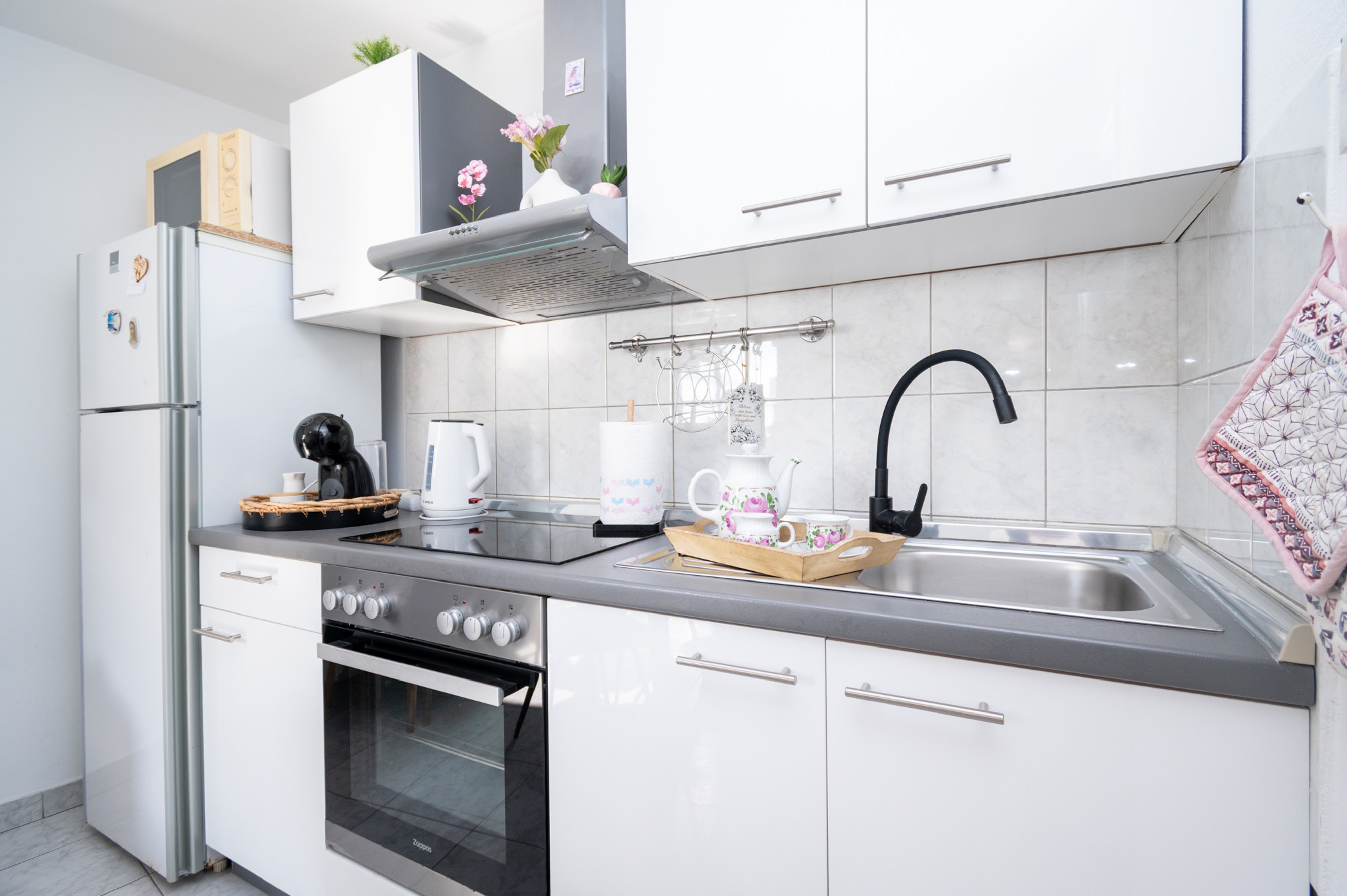 Two bedroom apartment near beach Bibinje, Zadar  A-a