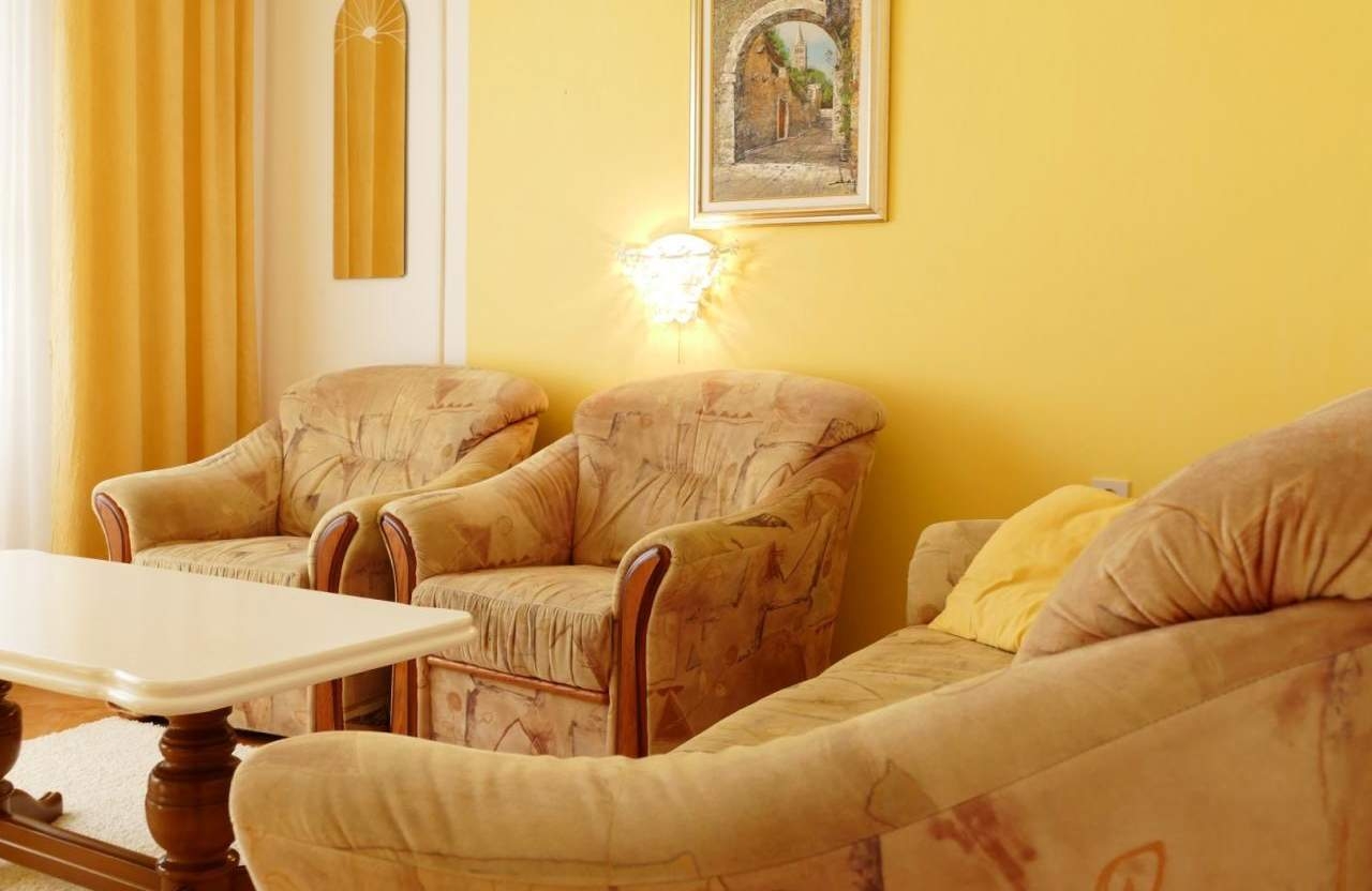 Top Rab Barbat Top Rab Barbat