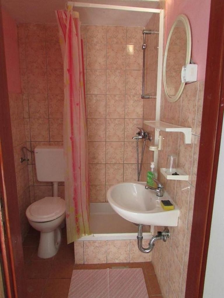 One bedroom apartment with terrace Vir - Lozice, Vir  A-a