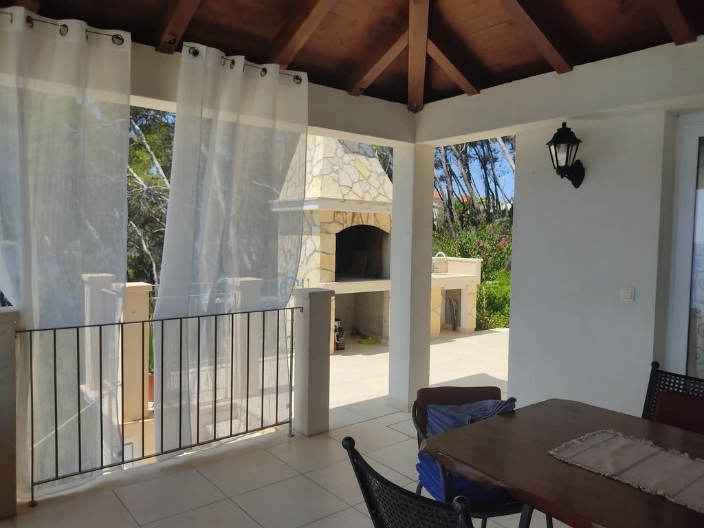Four bedroom house near beach Cove Tri luke, Korčula  K
