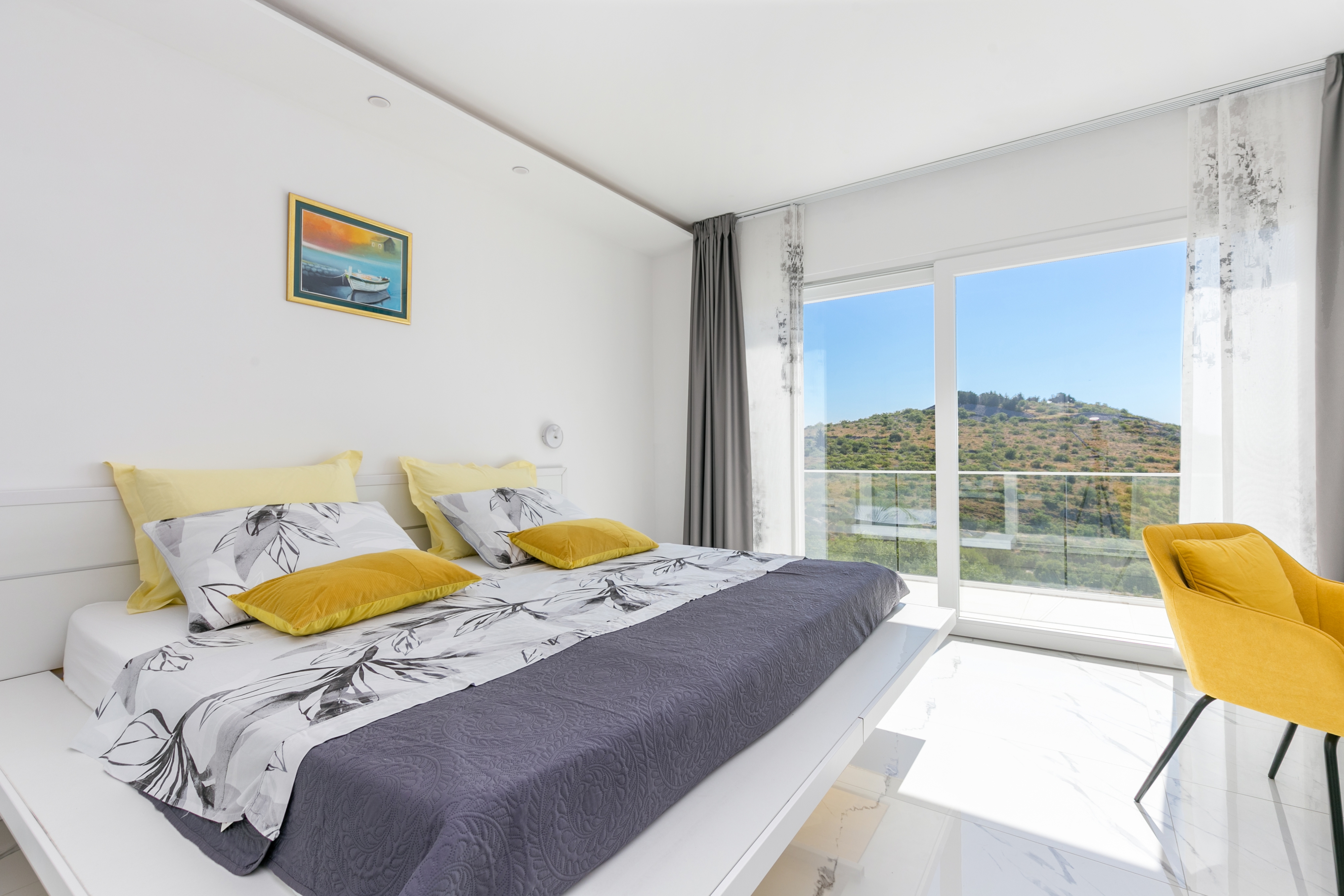 Two bedroom house with terrace and sea view Seget Donji, Trogir  K