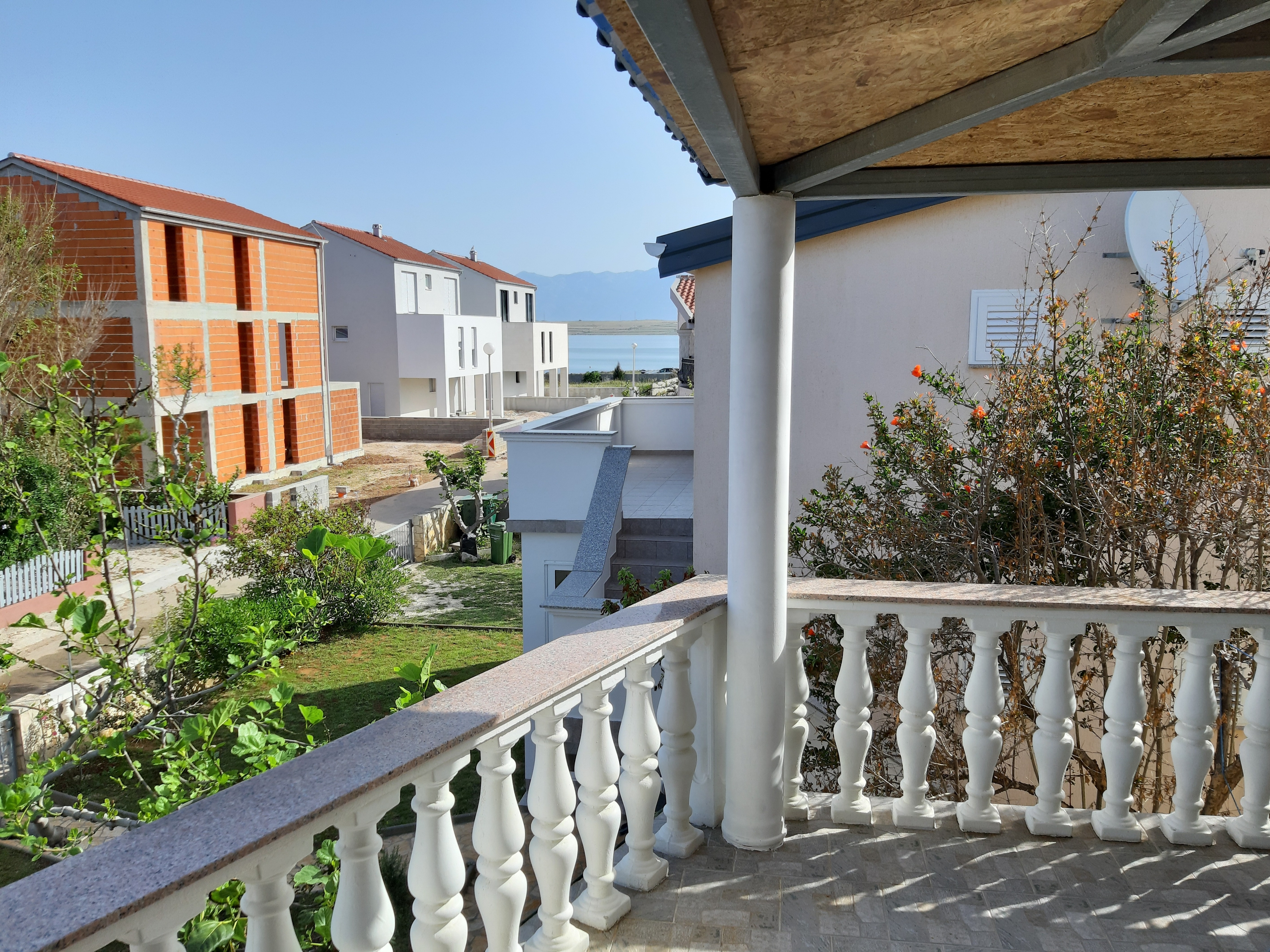Two bedroom apartment with balcony and sea view Vir  A-a