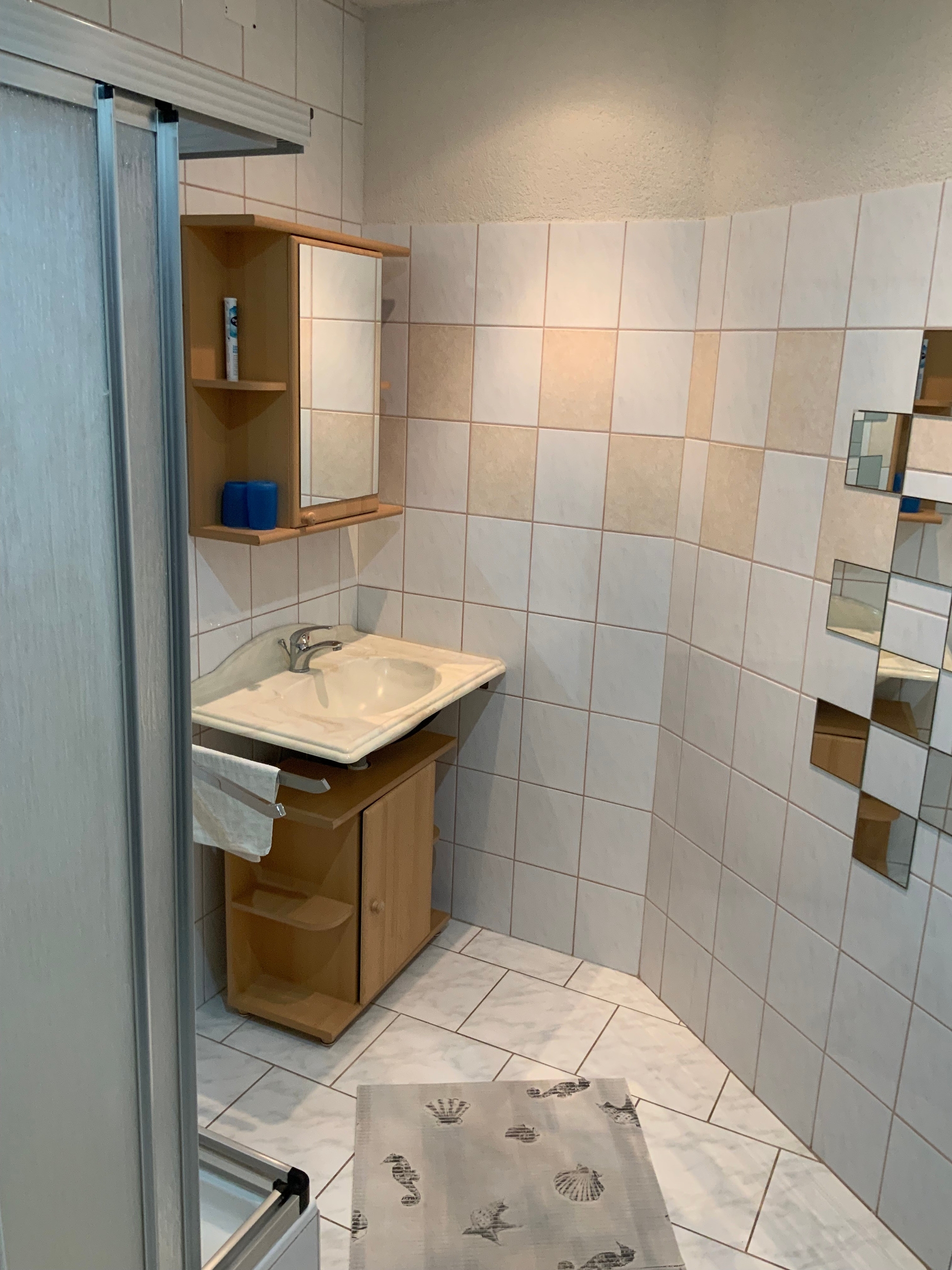 Two bedroom apartment with balcony and sea view Vir  A-a