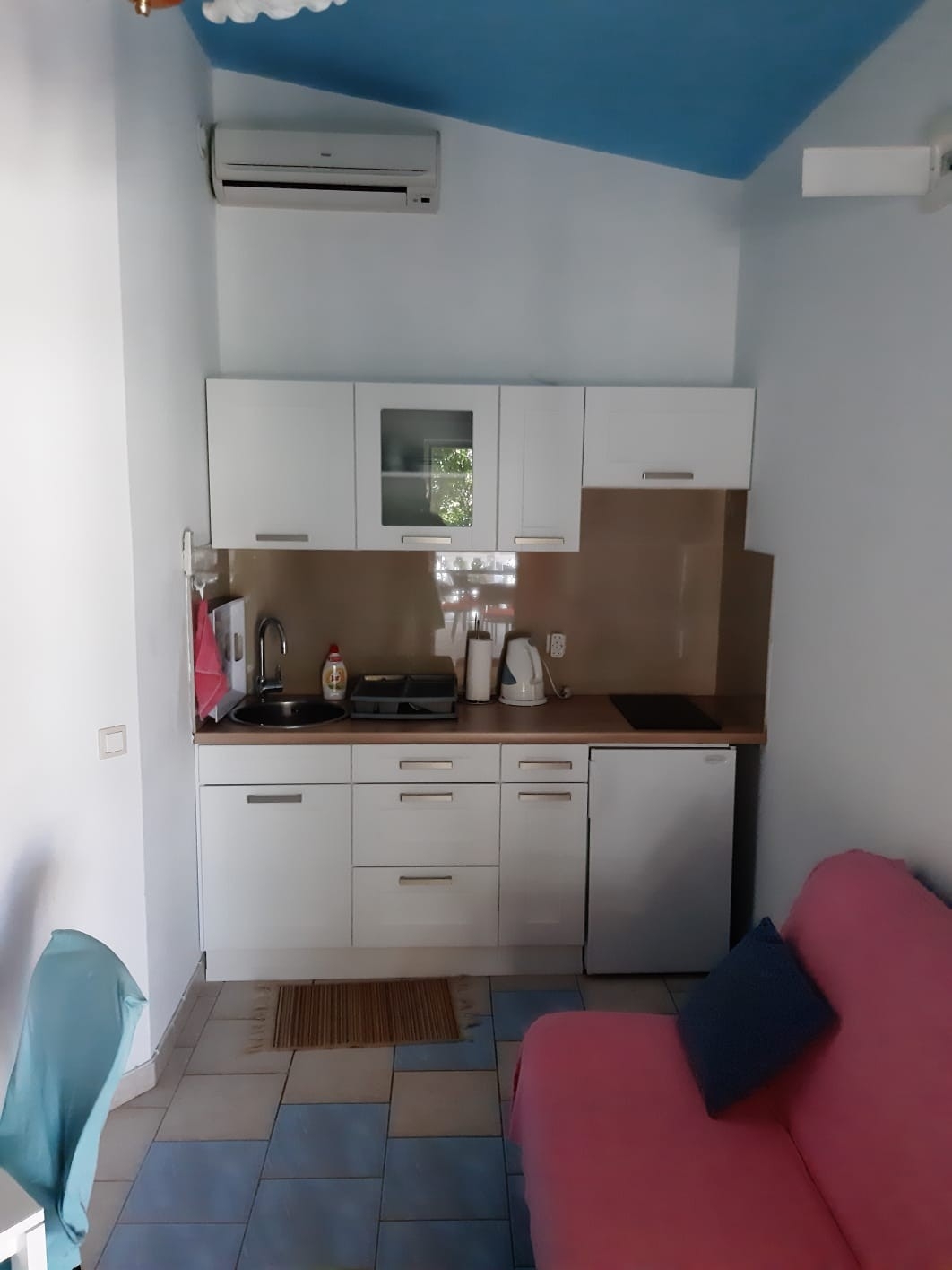 Two bedroom apartment with balcony and sea view Vir  A-a