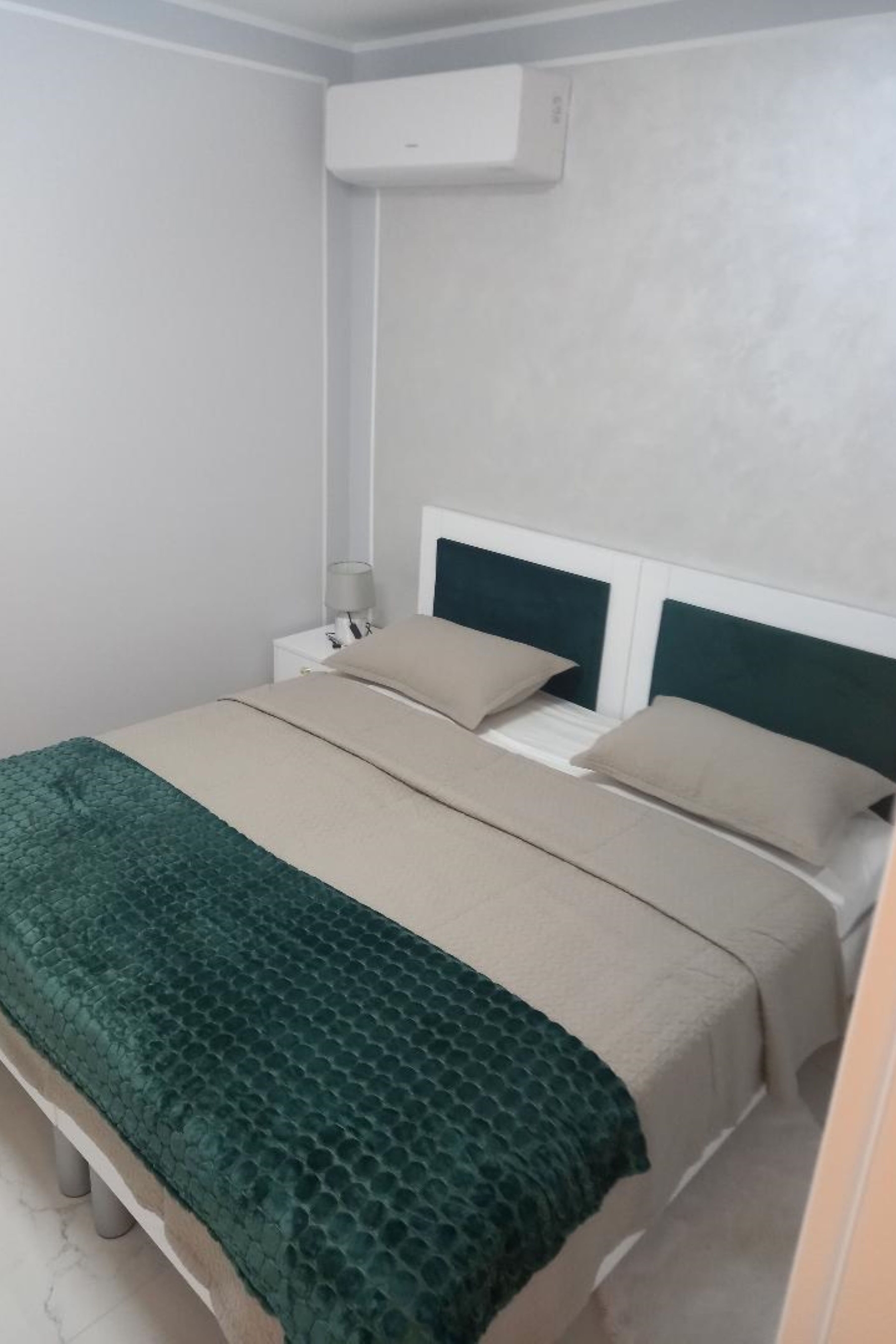 Dvosobni apartman s balkonom i pogledom na more Zadar  A-a