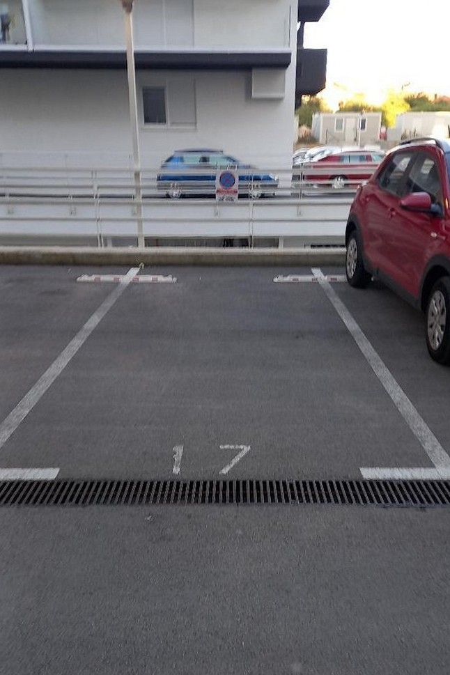 Dvosobni apartman s balkonom i pogledom na more Zadar  A-a