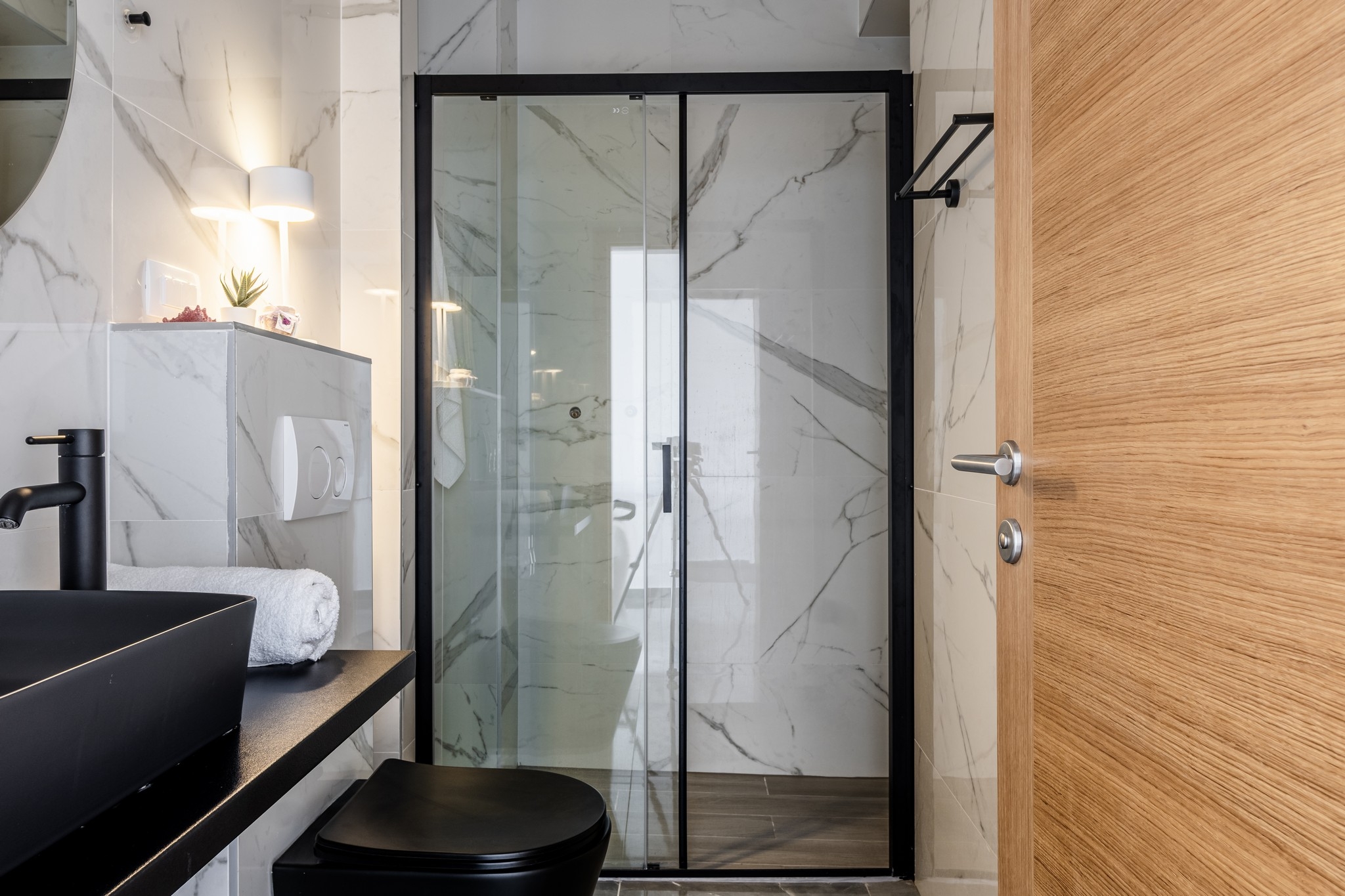 One bedroom apartment near beach Vir  A-a