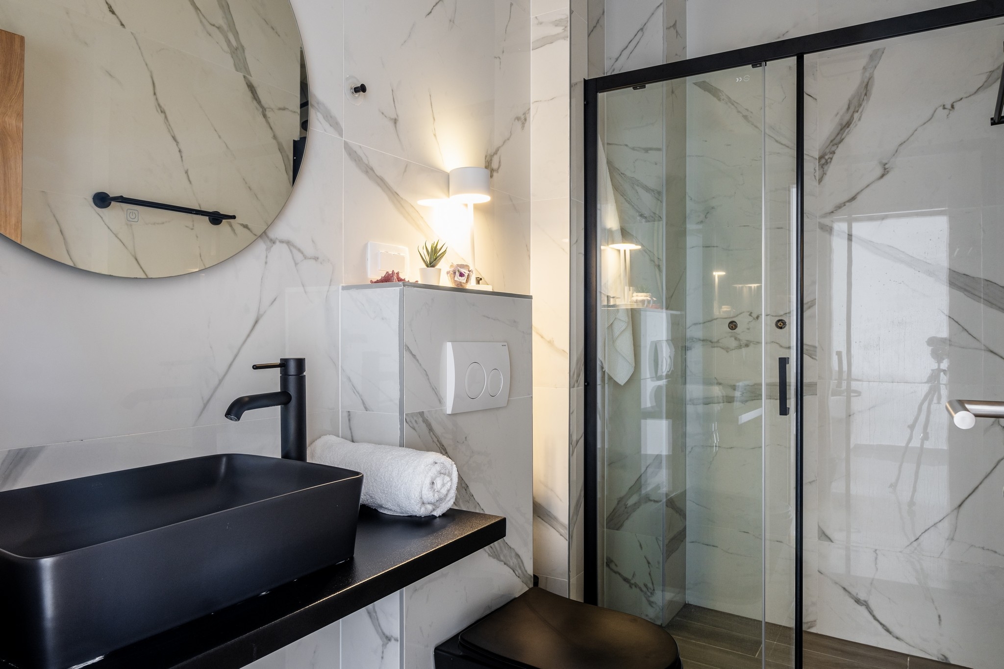 One bedroom apartment near beach Vir  A-a