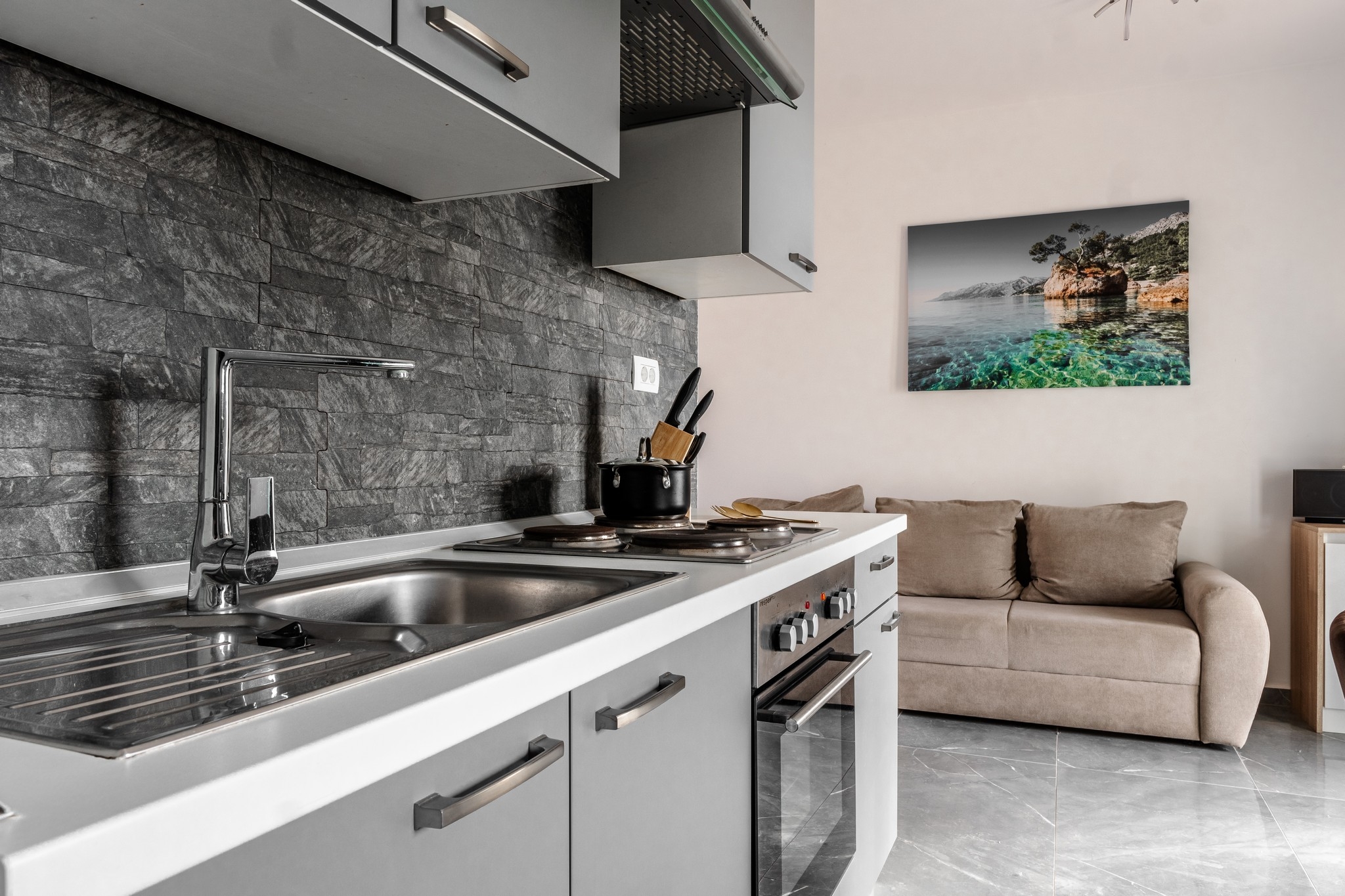 One bedroom apartment near beach Vir  A-a