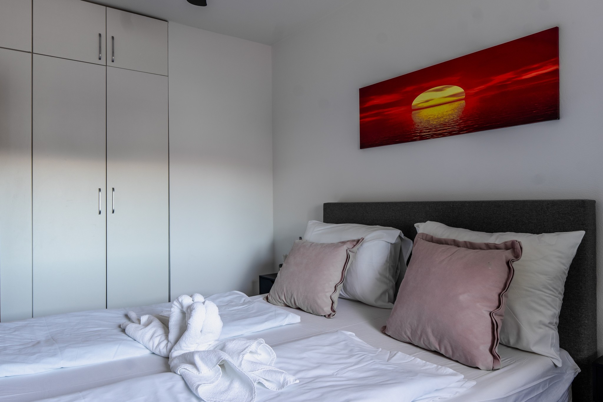 Two bedroom apartment near beach Vir  A-c