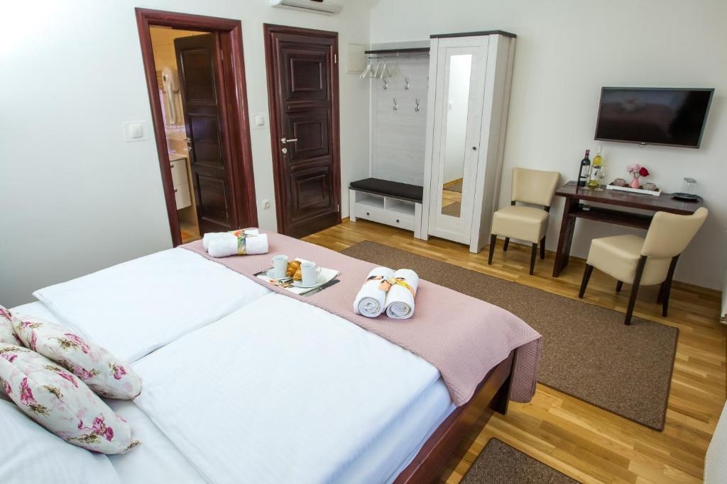 Room with air-conditioning Jezerce, Plitvice (S-22116-c)