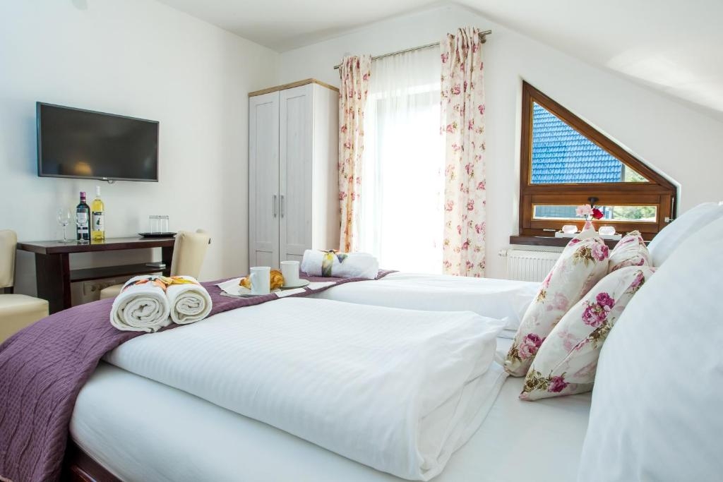 Room with balcony Jezerce, Plitvice (S-22116-f)