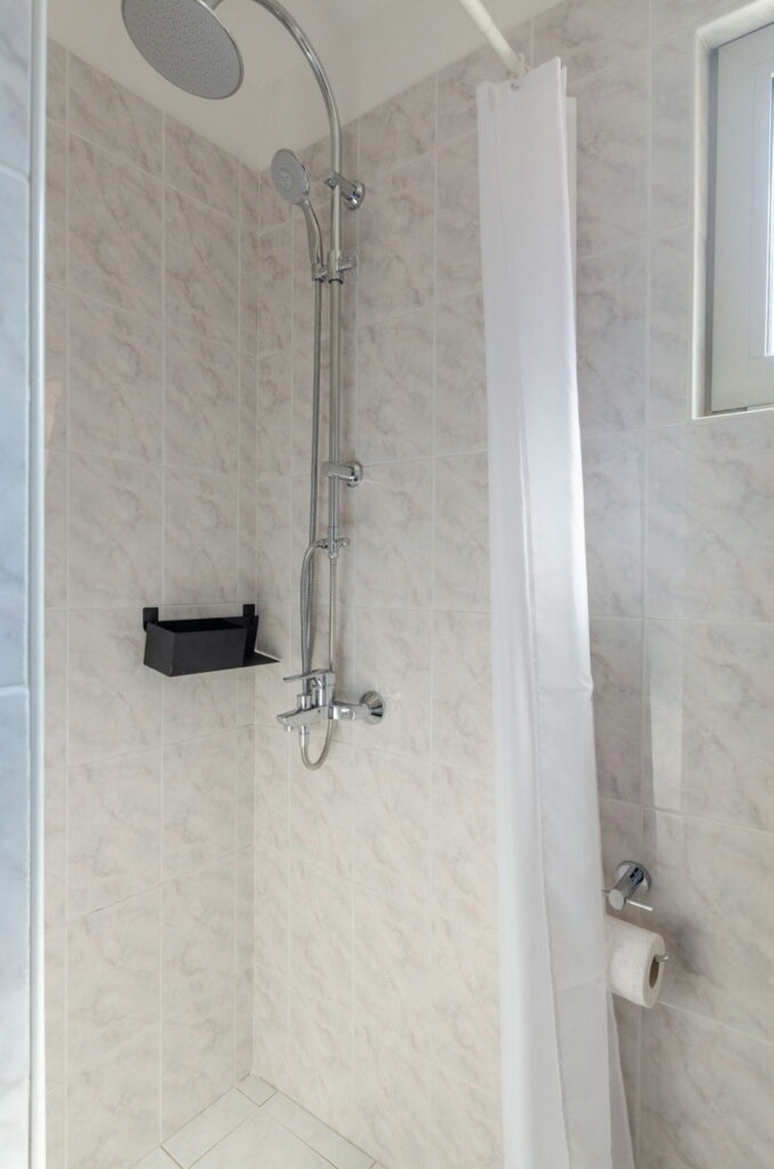 One bedroom apartment near beach Prigradica, Korčula  A-a