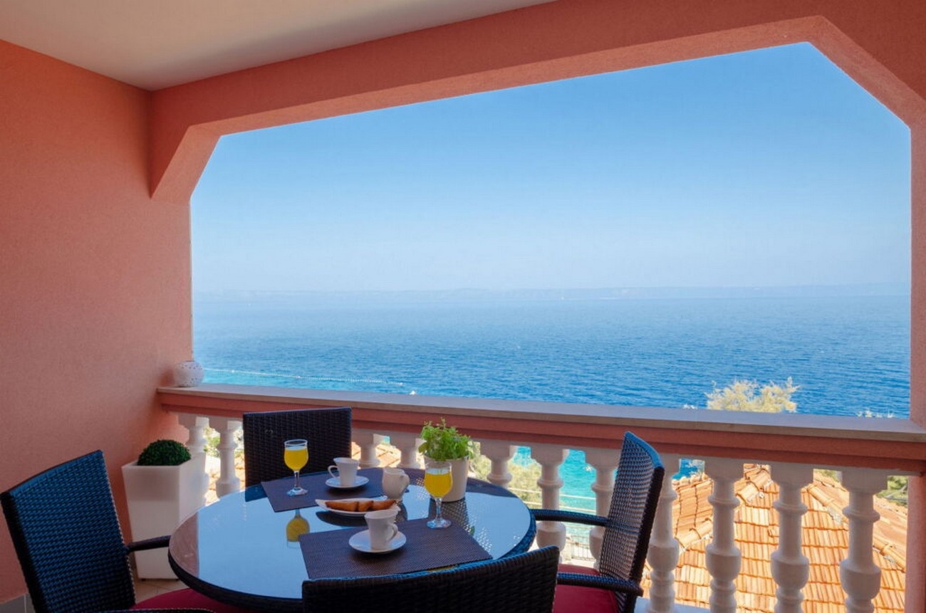 One bedroom apartment near beach Prigradica, Korčula  A-b