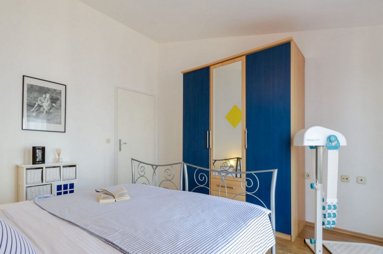 Two bedroom apartment near beach Prigradica, Korčula  A-a