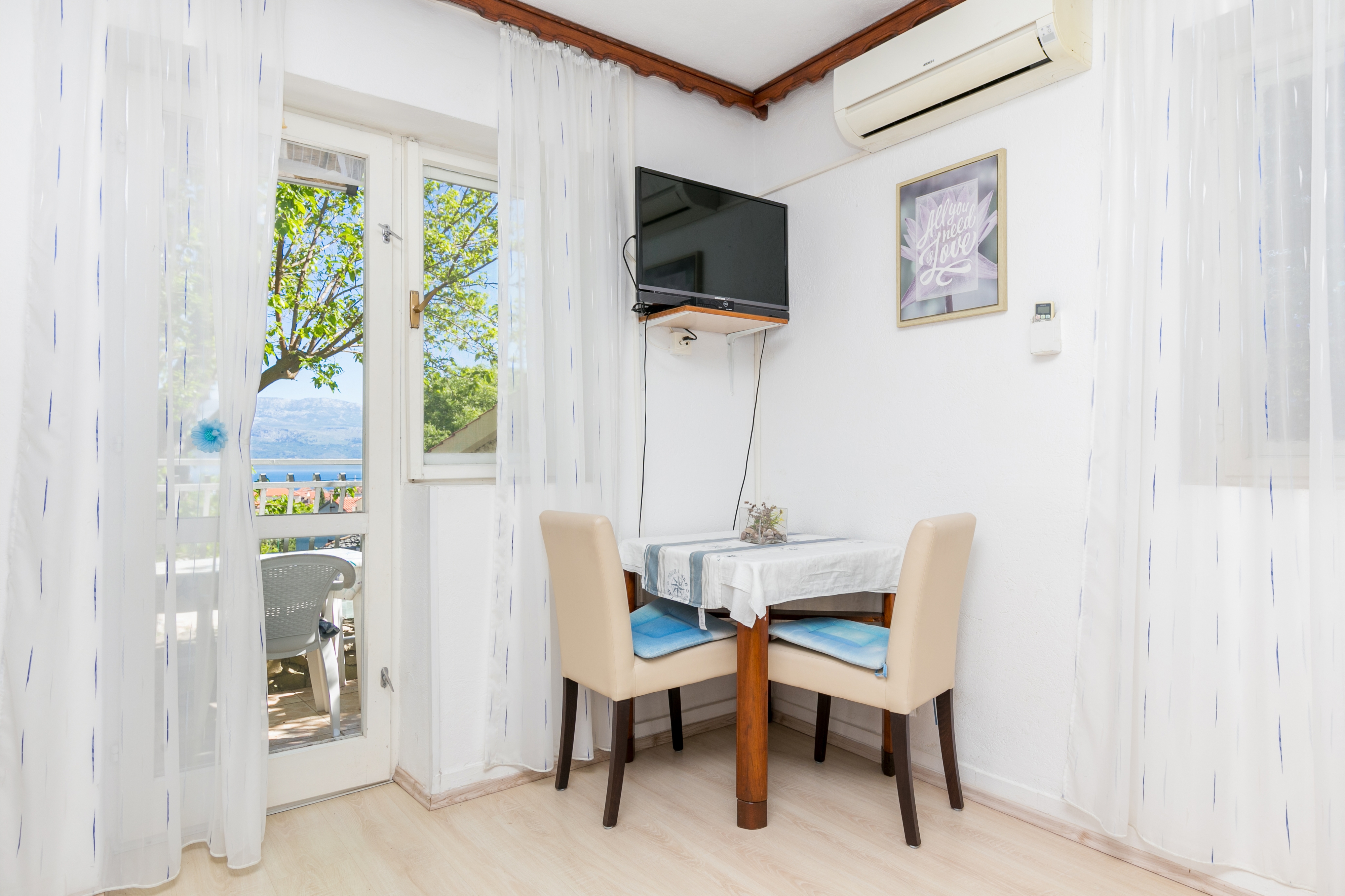 Studio flat with terrace and sea view Supetar, Brač (AS-22123-a) Studio flat with terrace and sea view Supetar, Brač (AS-22123-a)