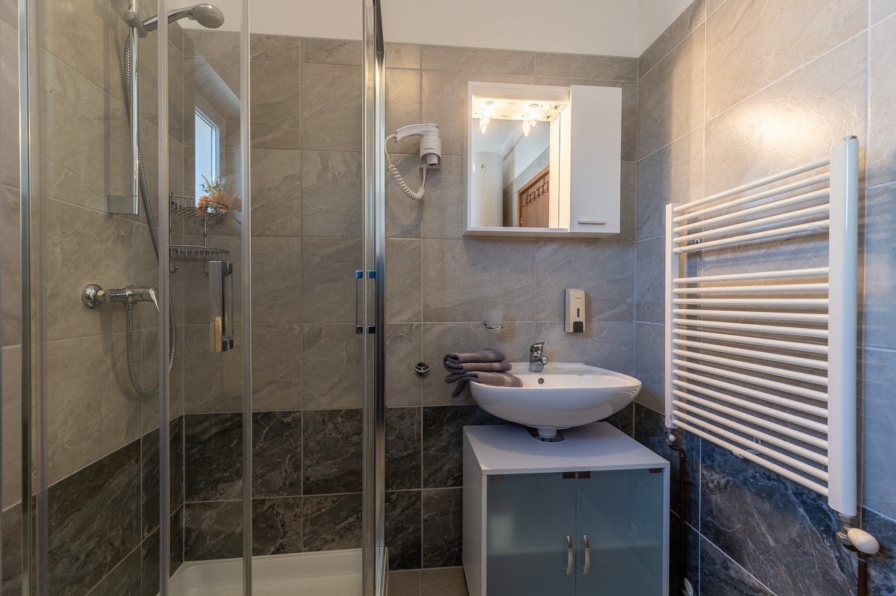 Two bedroom apartment with balcony Poreč  A-b