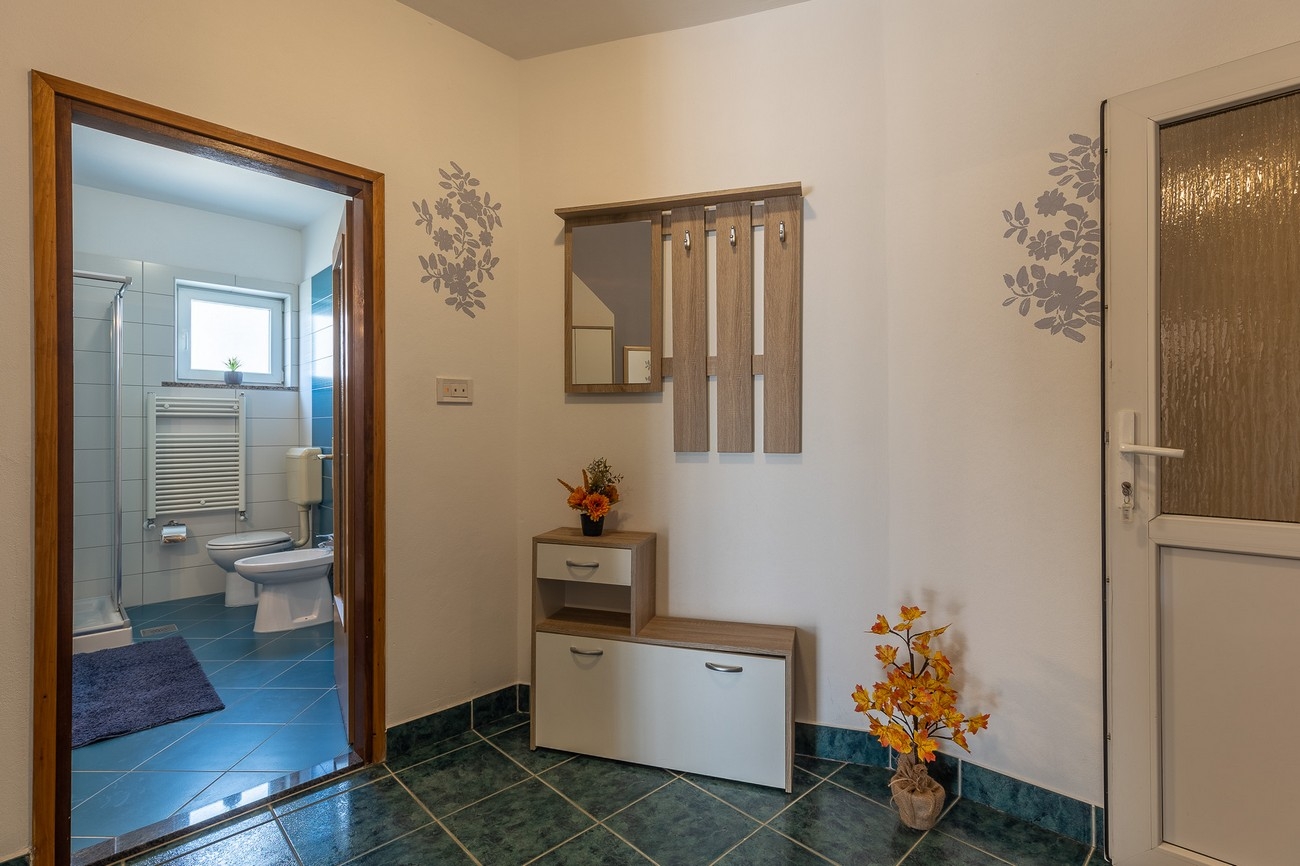 One bedroom apartment with terrace Poreč  A-d