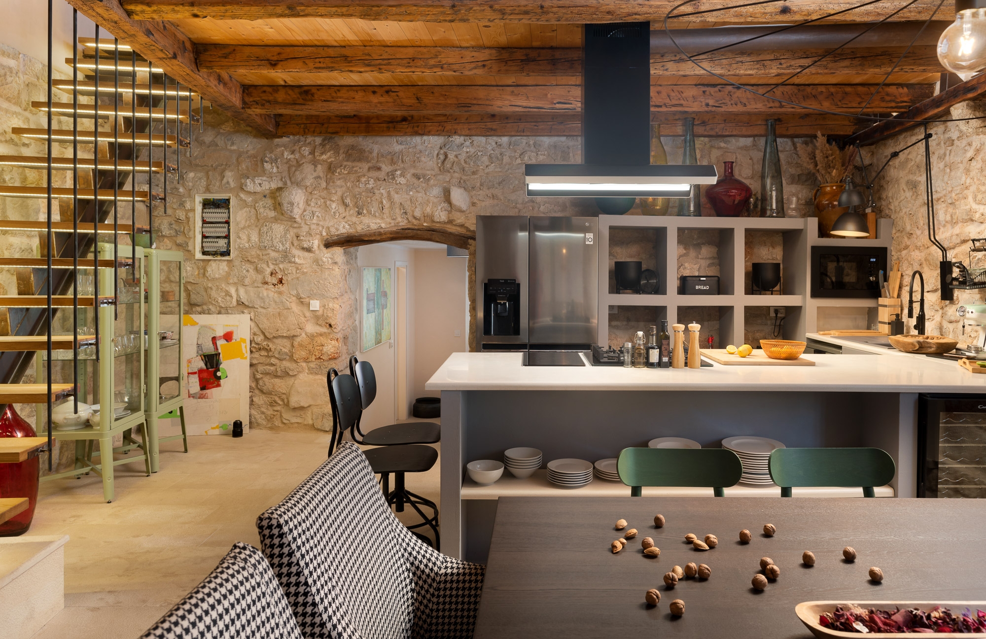 Three bedroom house with terrace and sea view Pitve, Hvar  K