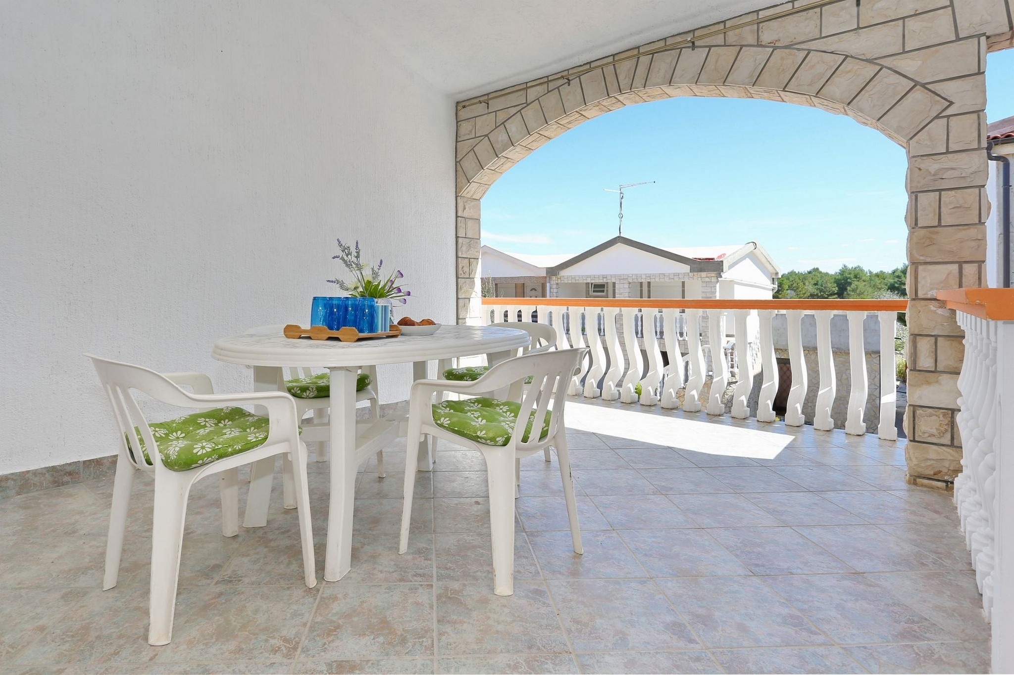 One bedroom apartment with terrace Vir (A-22134-a)