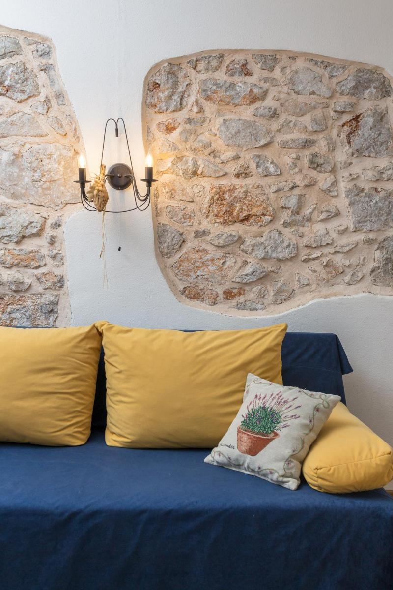 Comfortable and spacious house with terrace and sea view Sveta Nedilja, Hvar  K