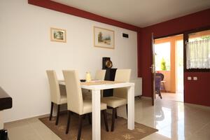 Apartamenty z parkingiem Valbandon, Fazana - 2214