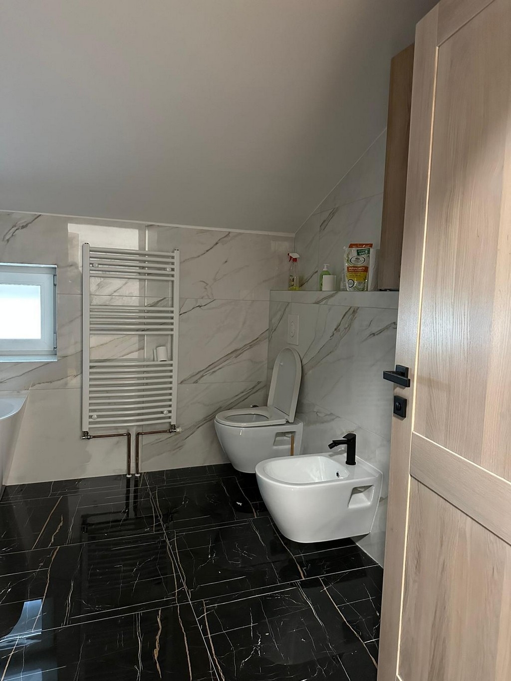 Three bedroom apartment with terrace Duga Resa, Karlovac  A-a