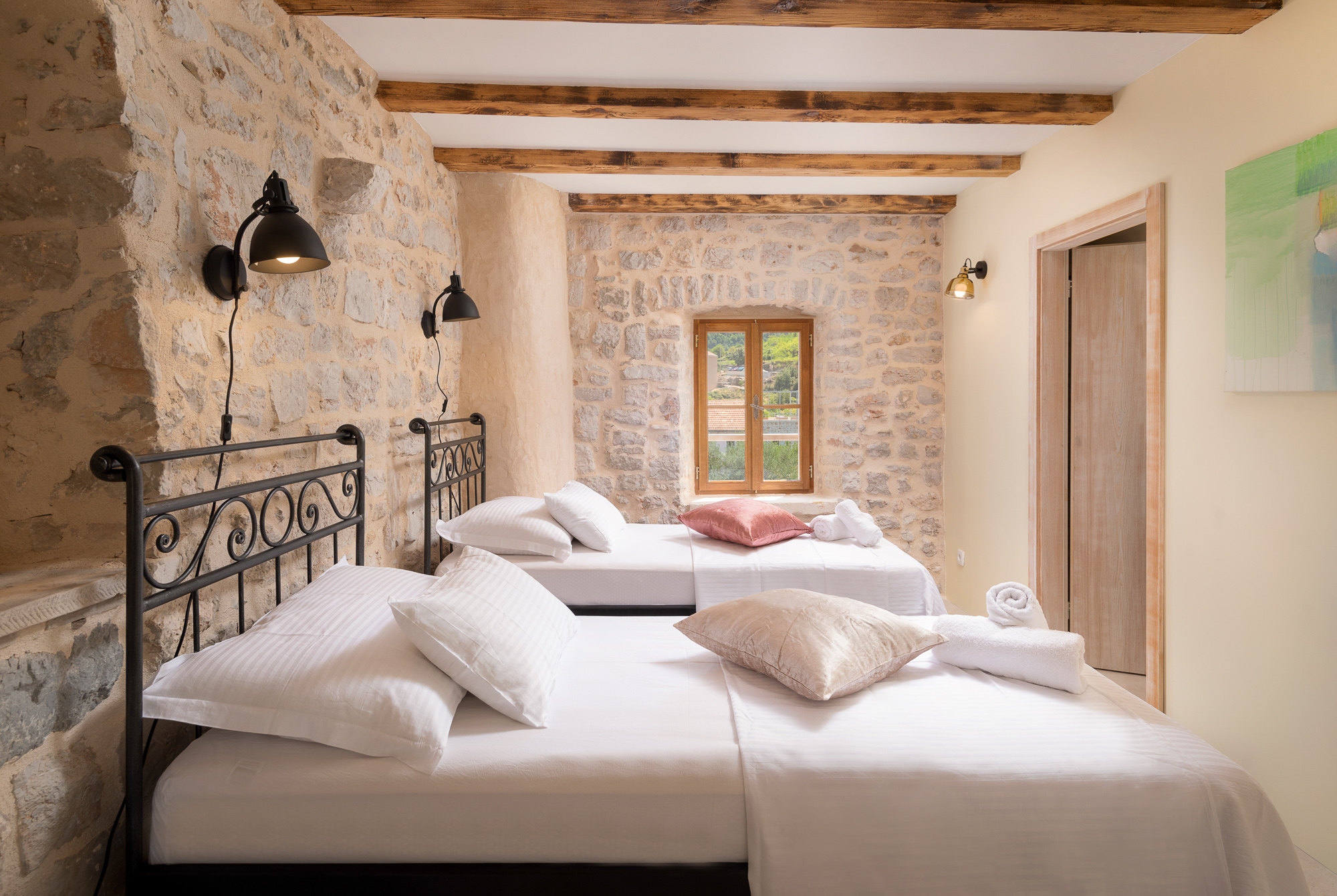 Two bedroom house with terrace and sea view Pitve, Hvar  K