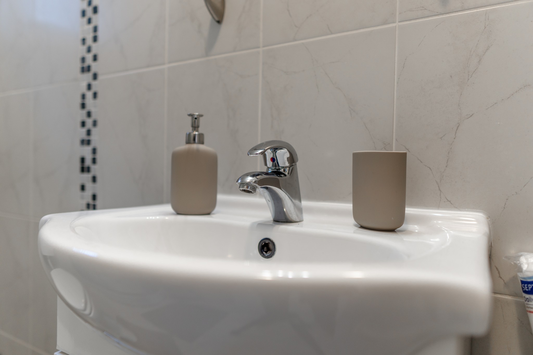 One bedroom apartment with air-conditioning Vir - Kozjak, Vir  A-a