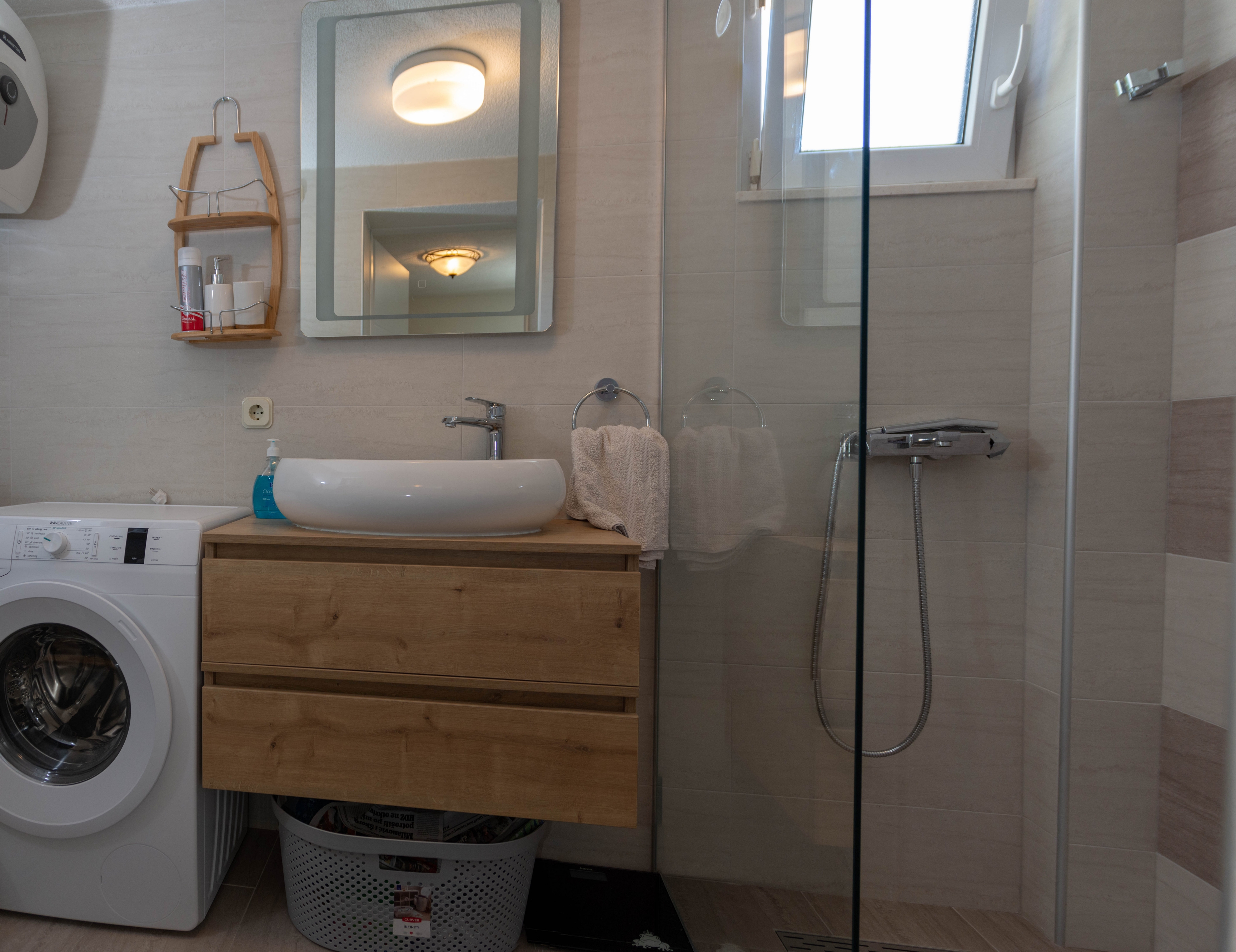 Two bedroom house with terrace and sea view Kaštel Stari, Kaštela  K