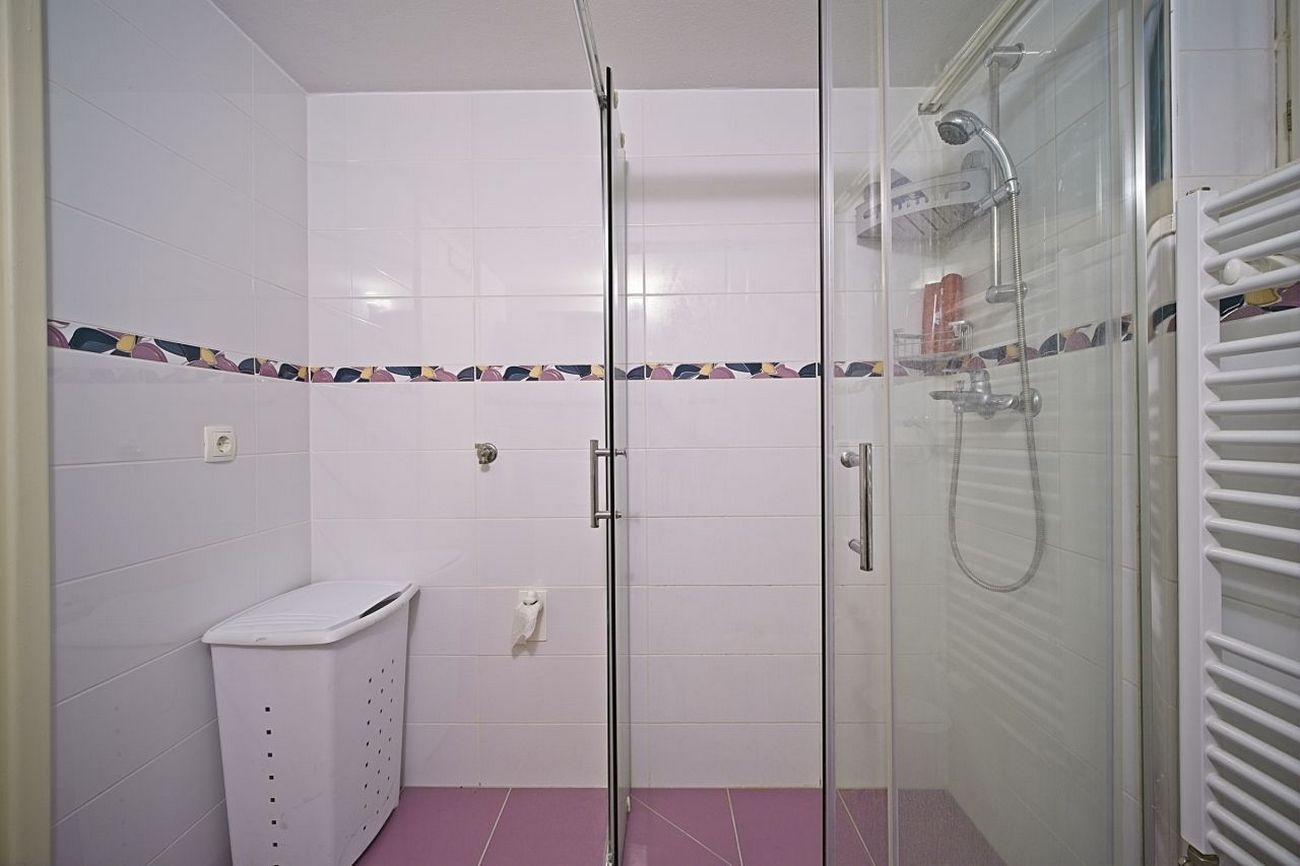 Two bedroom apartment with terrace Postira, Brač  A-a