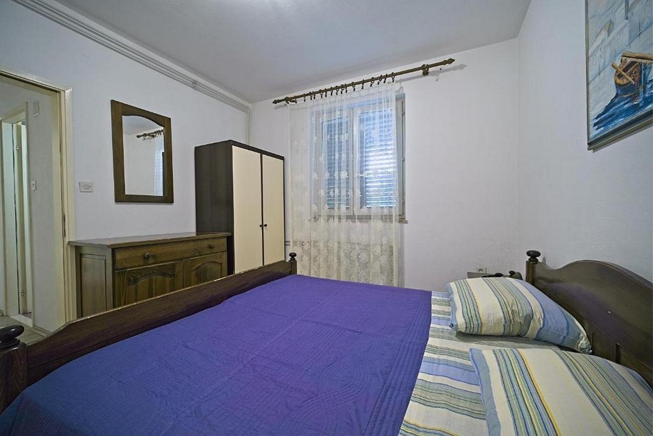 Two bedroom apartment with terrace Postira, Brač  A-a