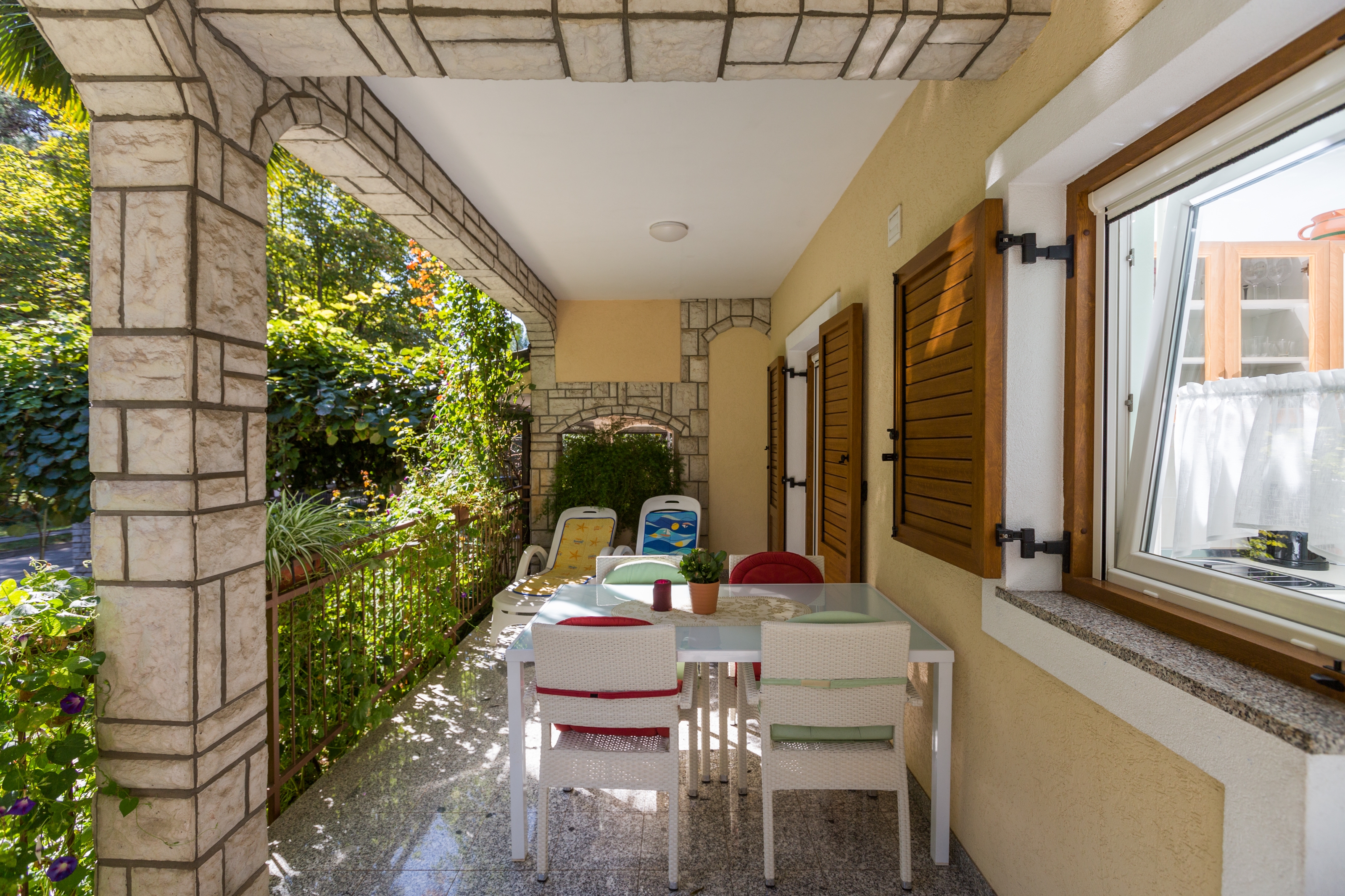 Dvosobni apartman s terasom Poreč  A-a