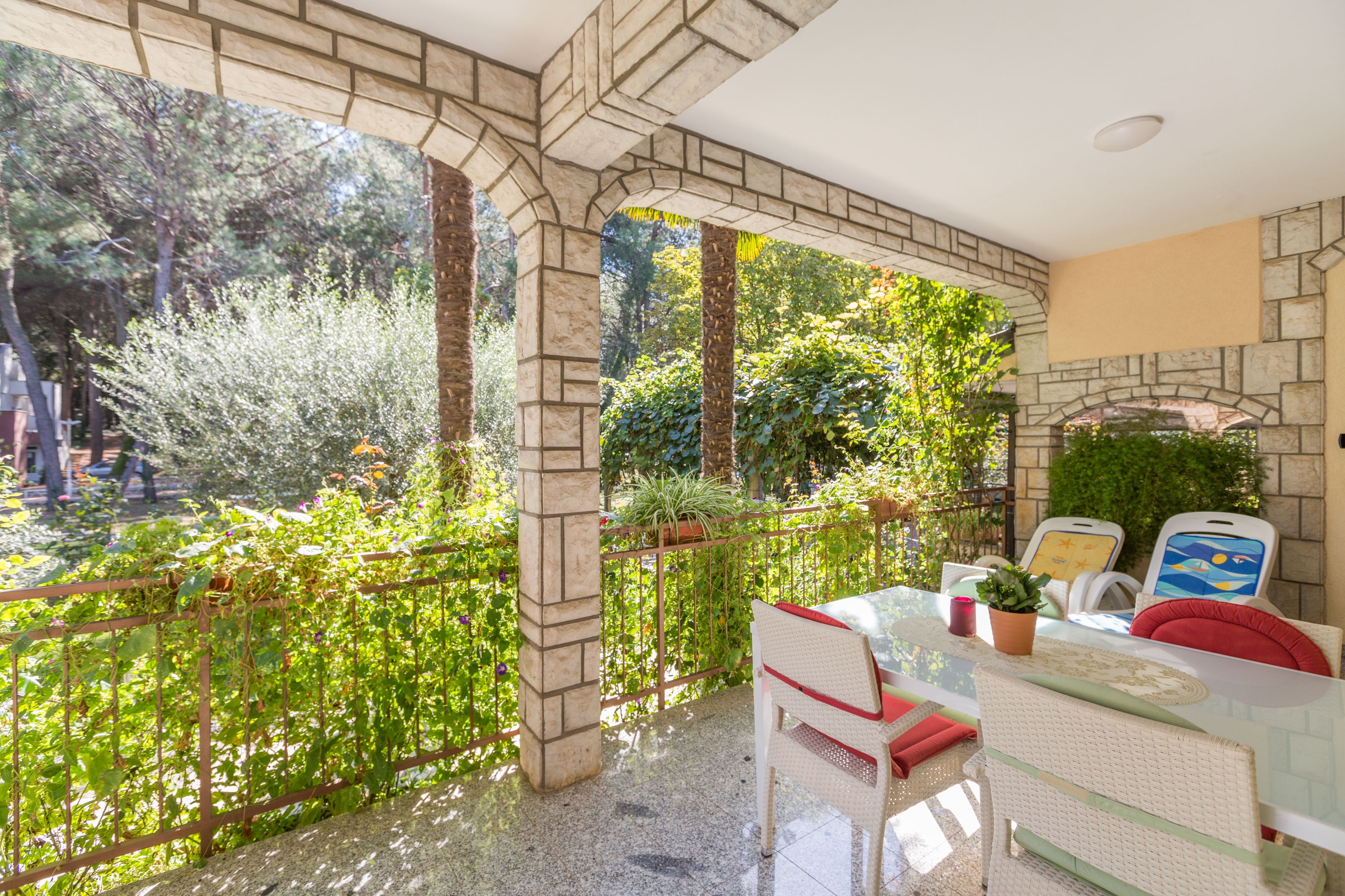 Dvosobni apartman s terasom Poreč  A-a