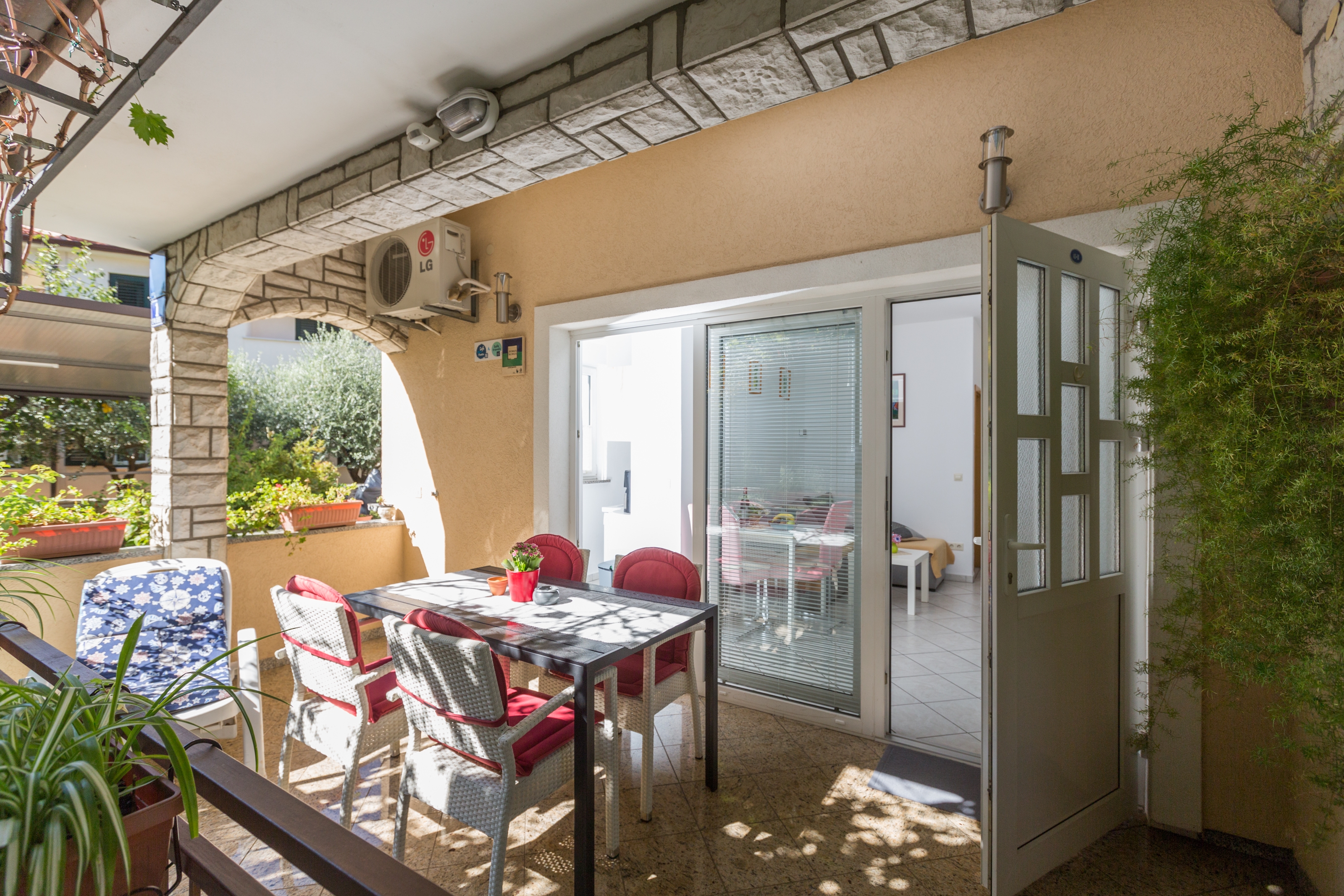One bedroom apartment with terrace Poreč (A-2216-c)
