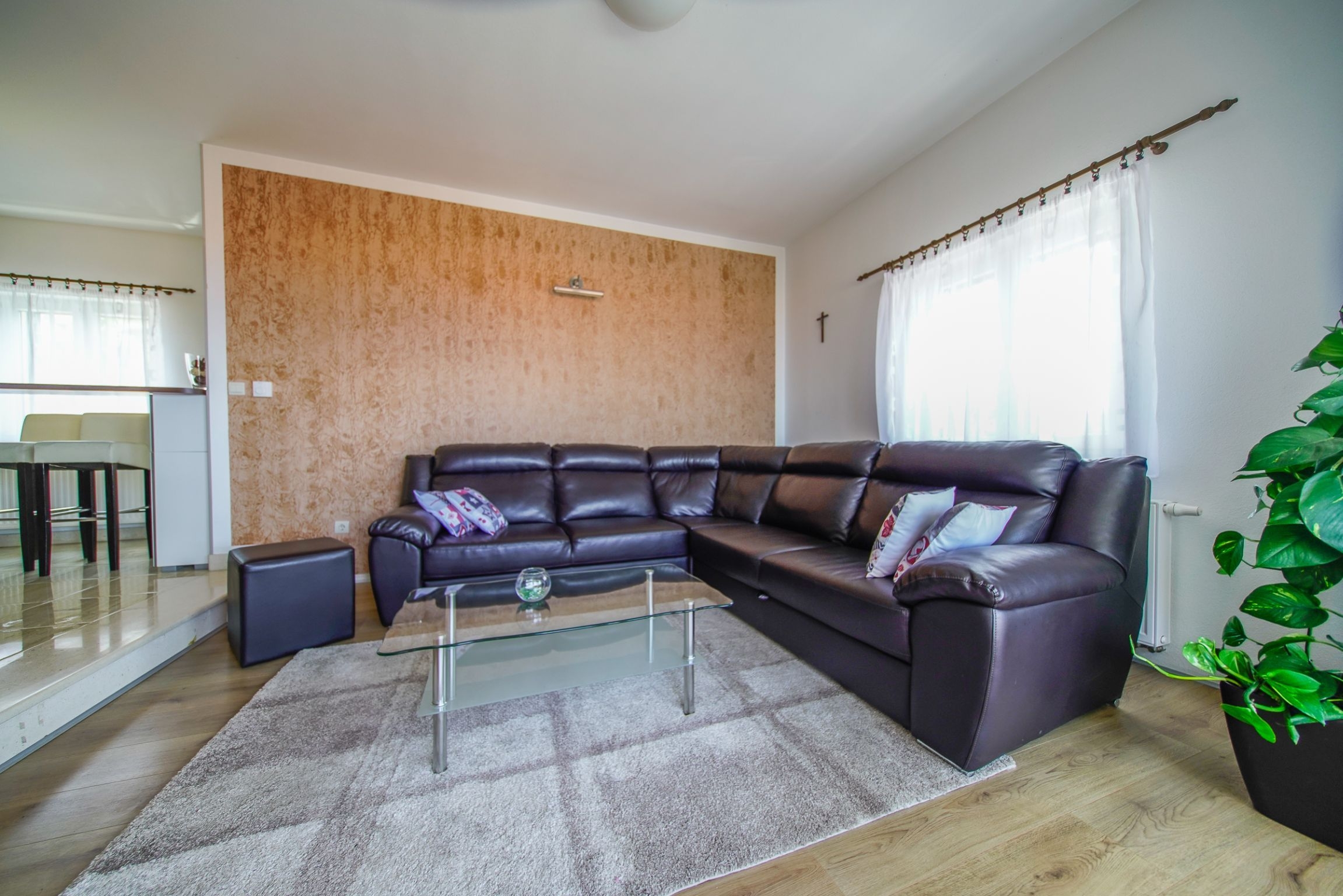 Three bedroom apartment with terrace and sea view Postira, Brač  A-b