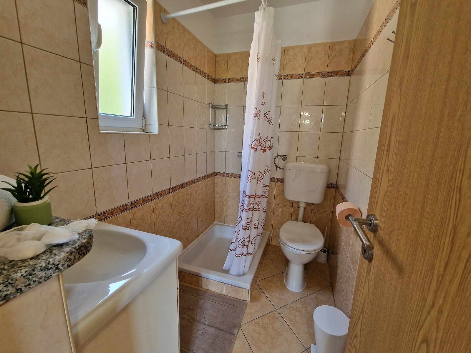 Top Rab Barbat Top Rab Barbat